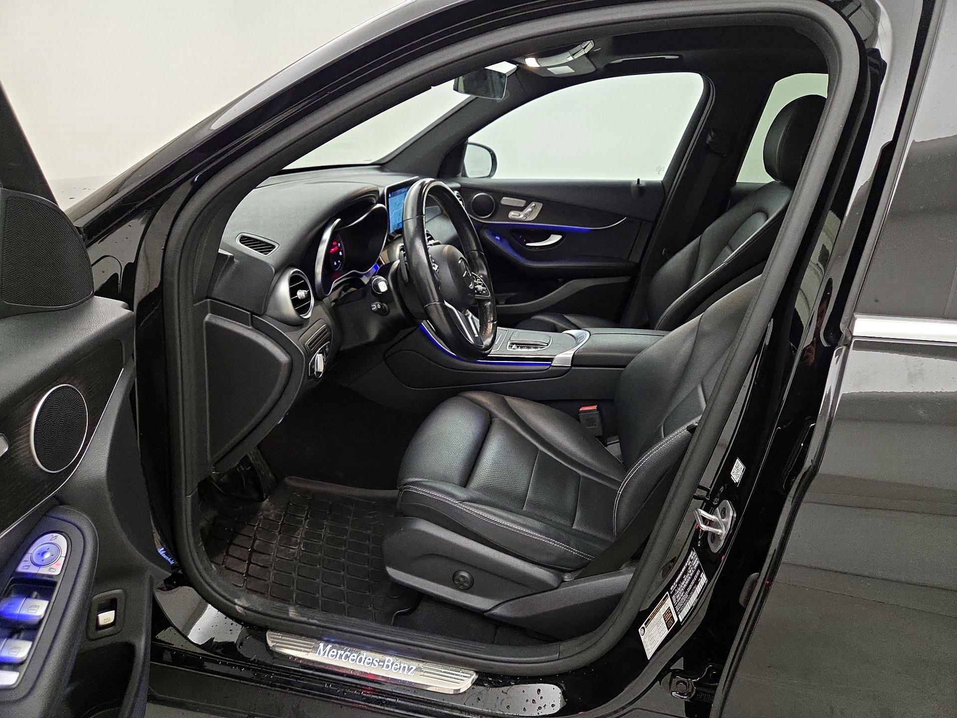 Thumbnail: 2022 Mercedes-Benz GLC - 11