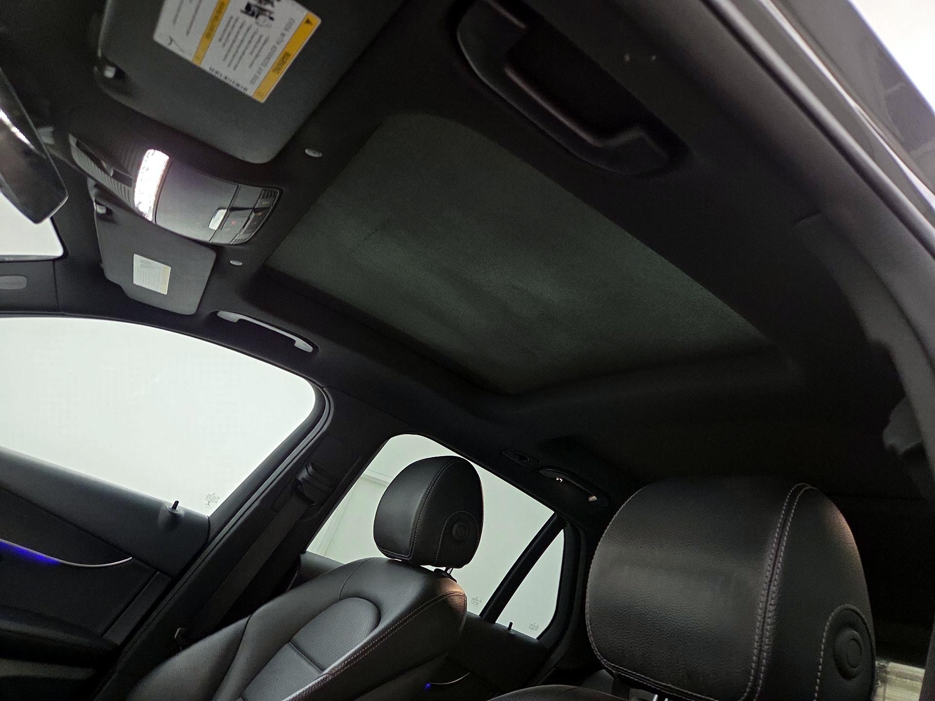 Thumbnail: 2022 Mercedes-Benz GLC - 20