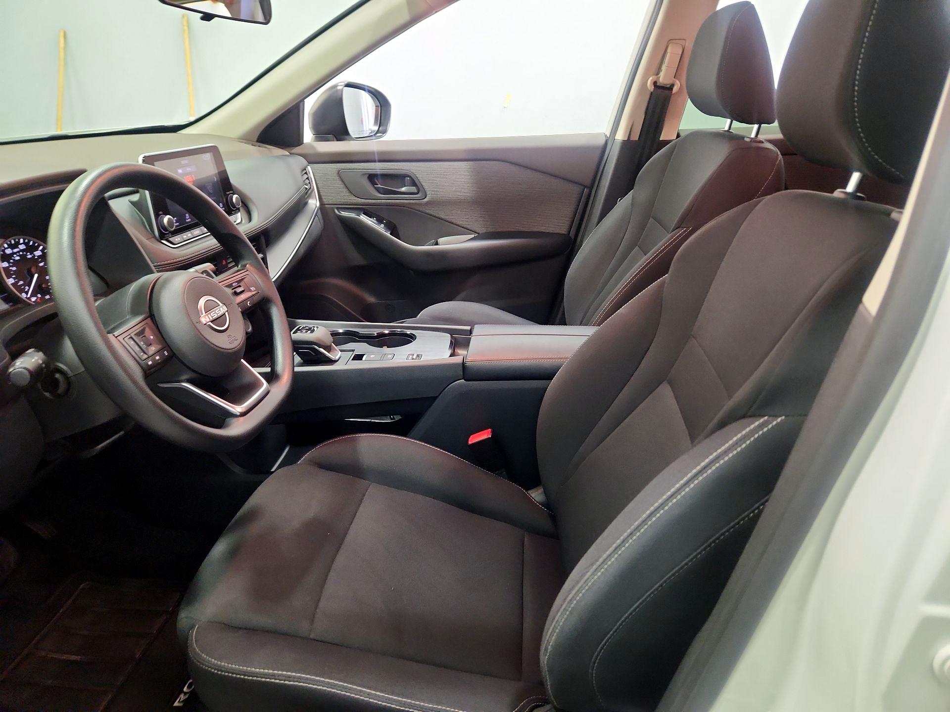 Thumbnail: 2023 Nissan Rogue - 11