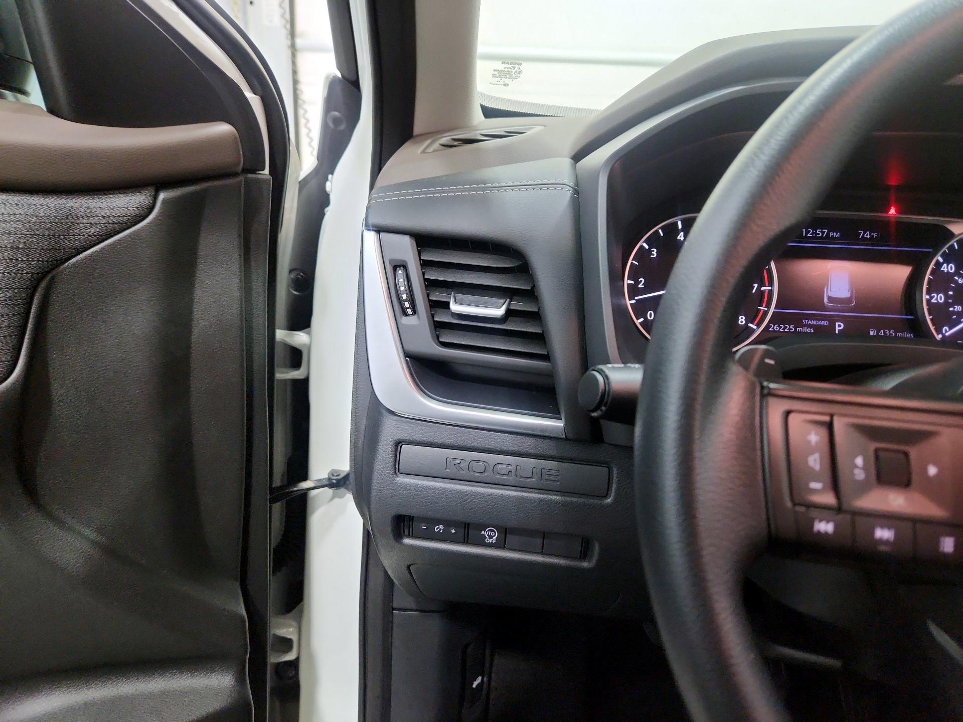 Thumbnail: 2023 Nissan Rogue - 13