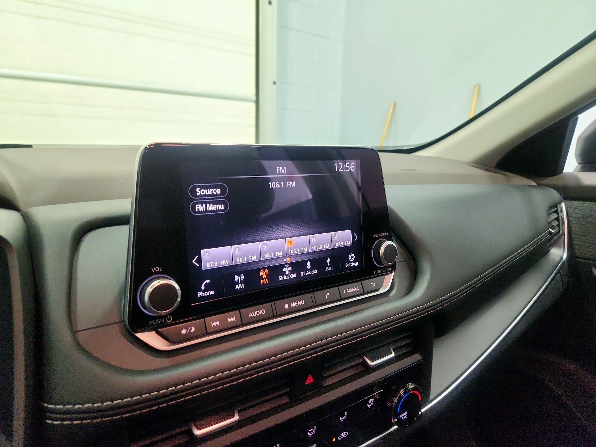 Thumbnail: 2023 Nissan Rogue - 15