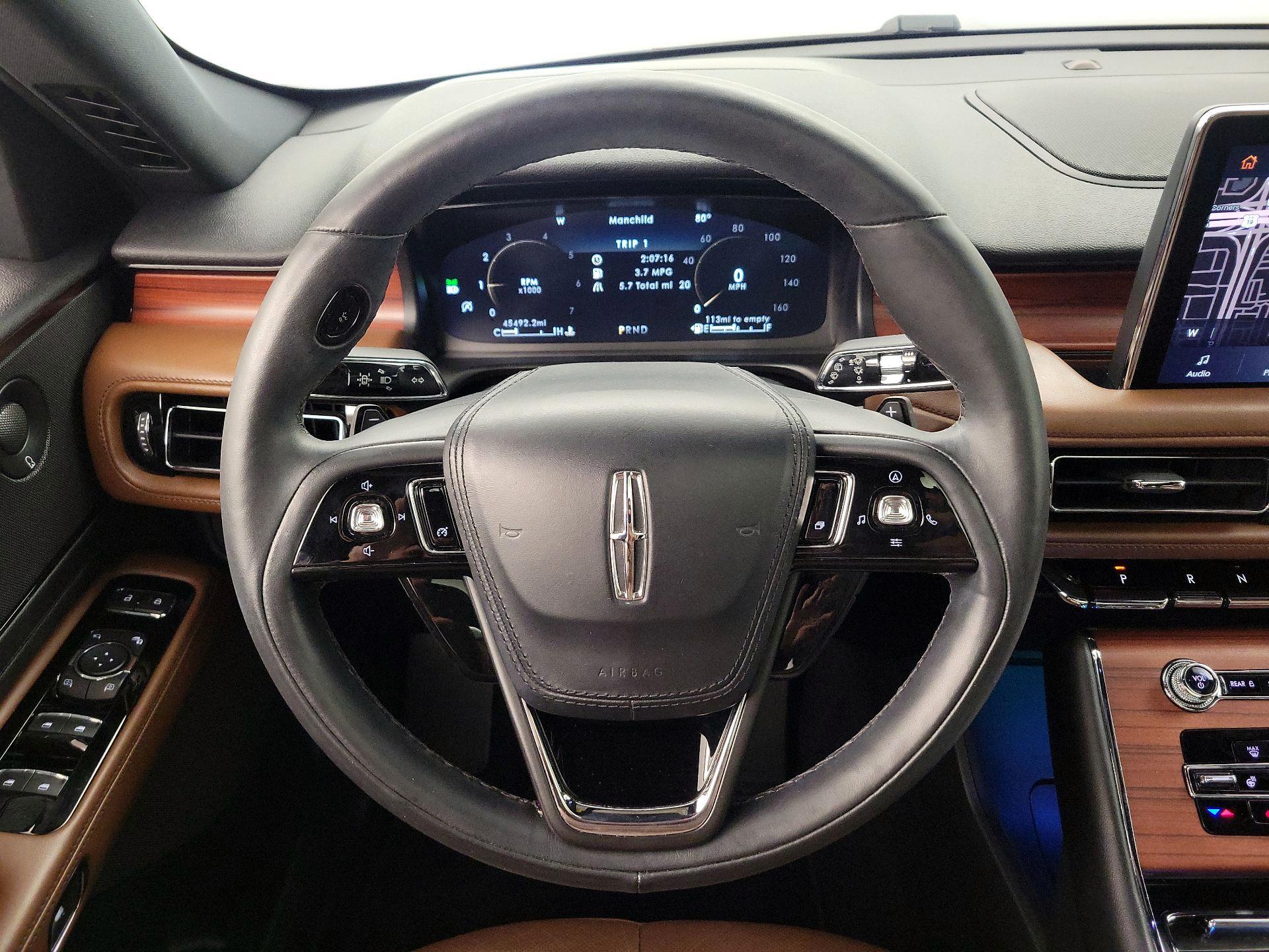 Thumbnail: 2022 Lincoln Aviator - 10