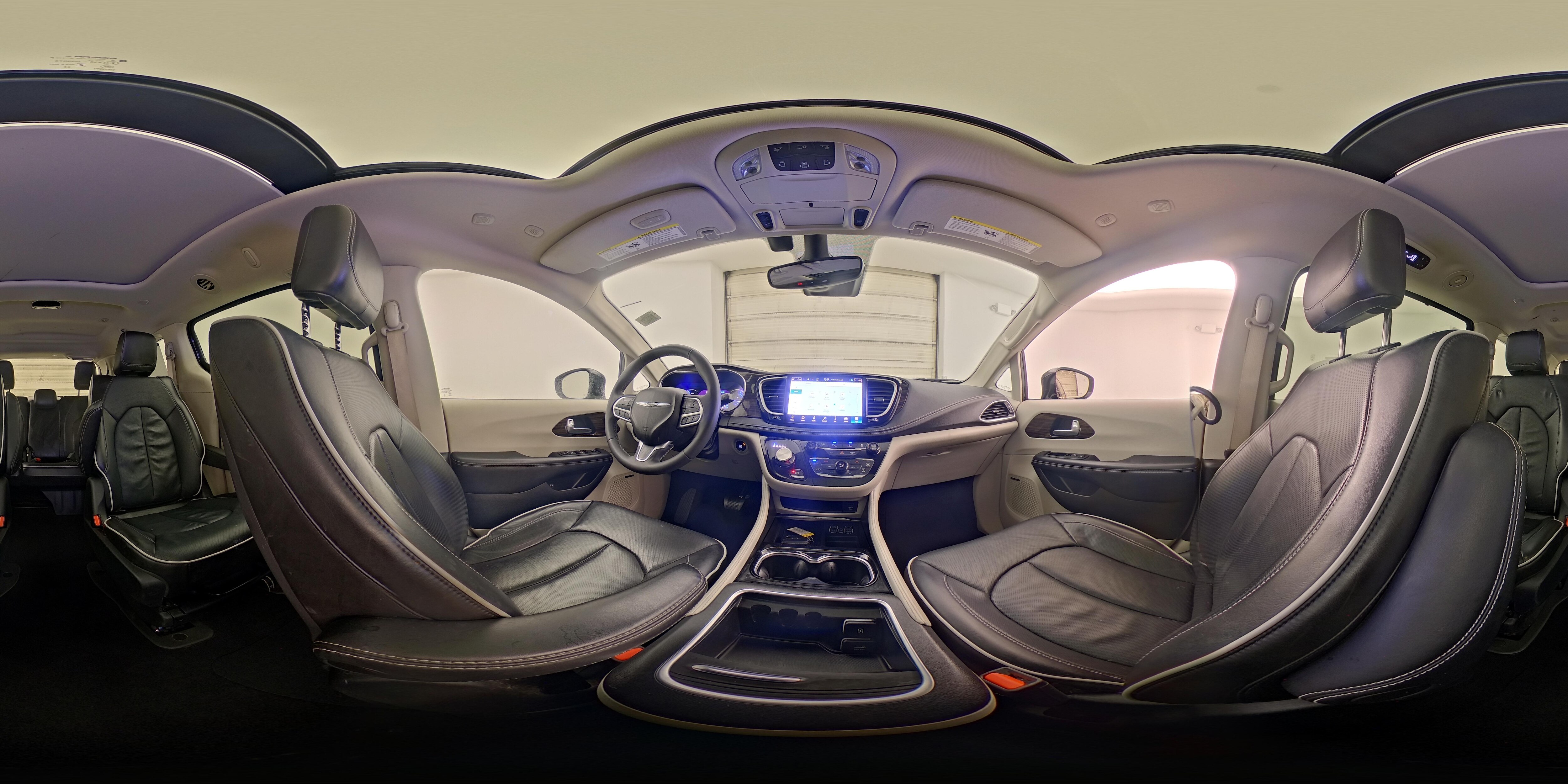 2022 Chrysler Pacifica Hybrid Limited - Photo 29
