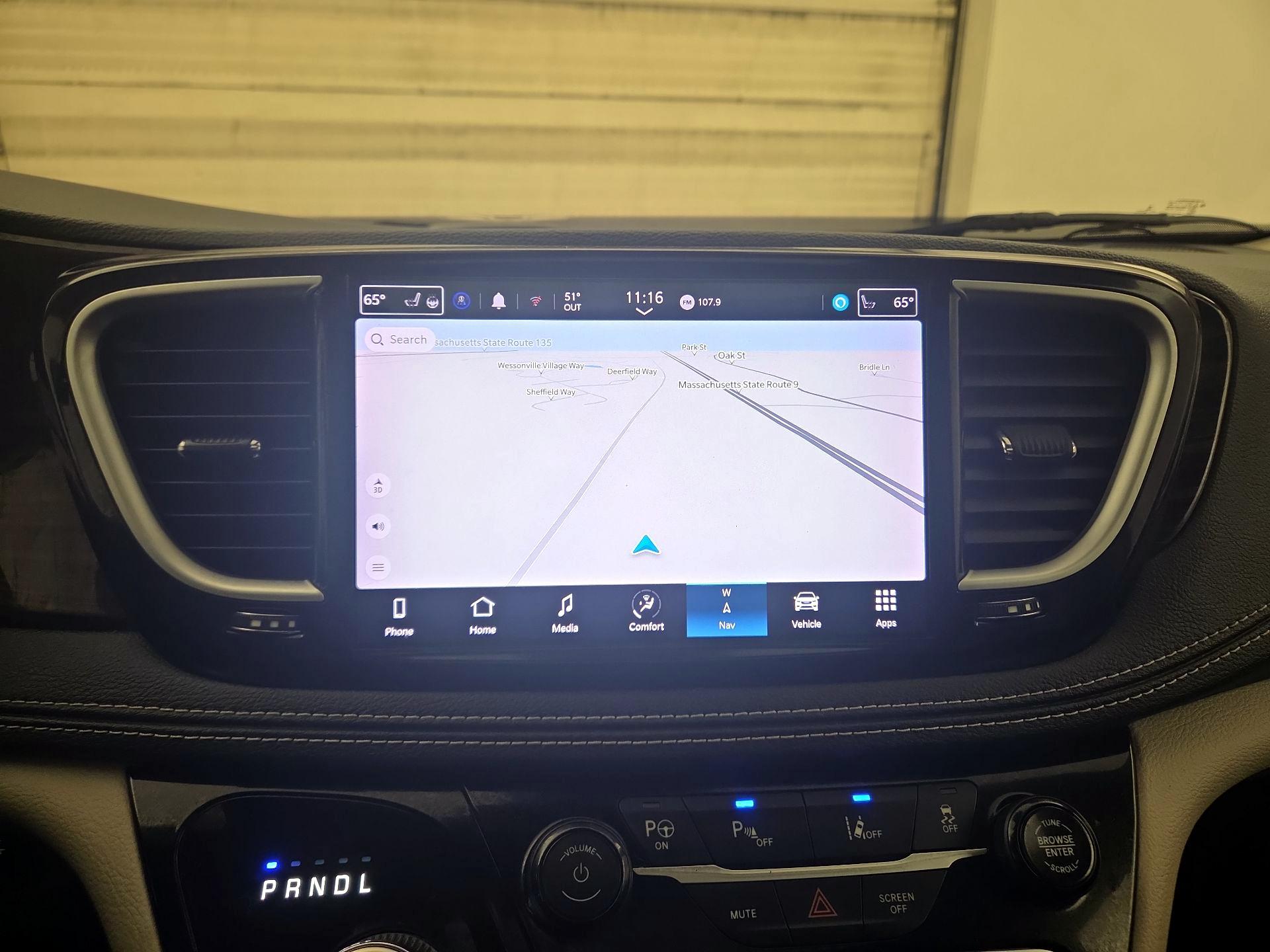 Thumbnail: 2022 Chrysler Pacifica - 14
