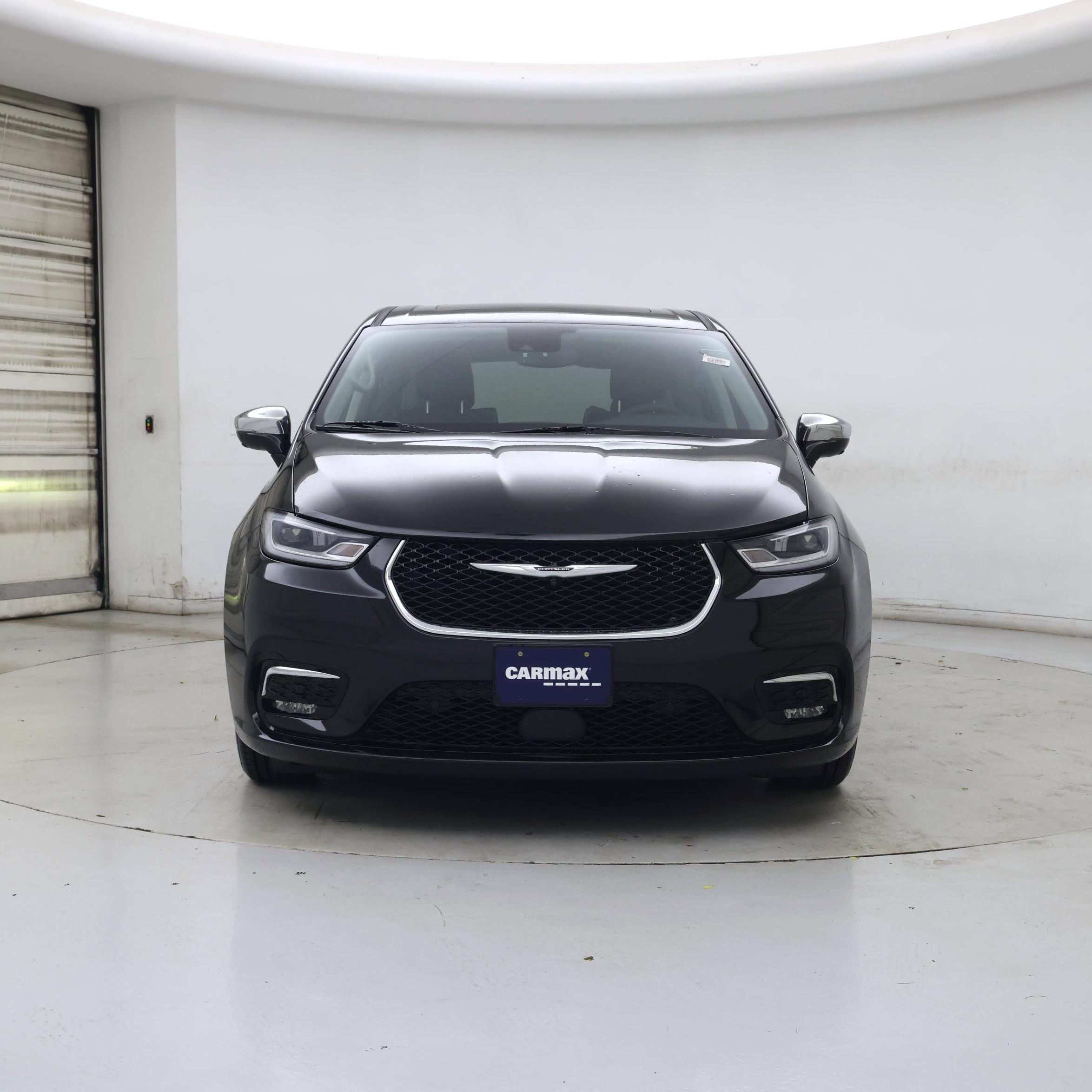 Thumbnail: 2022 Chrysler Pacifica - 5