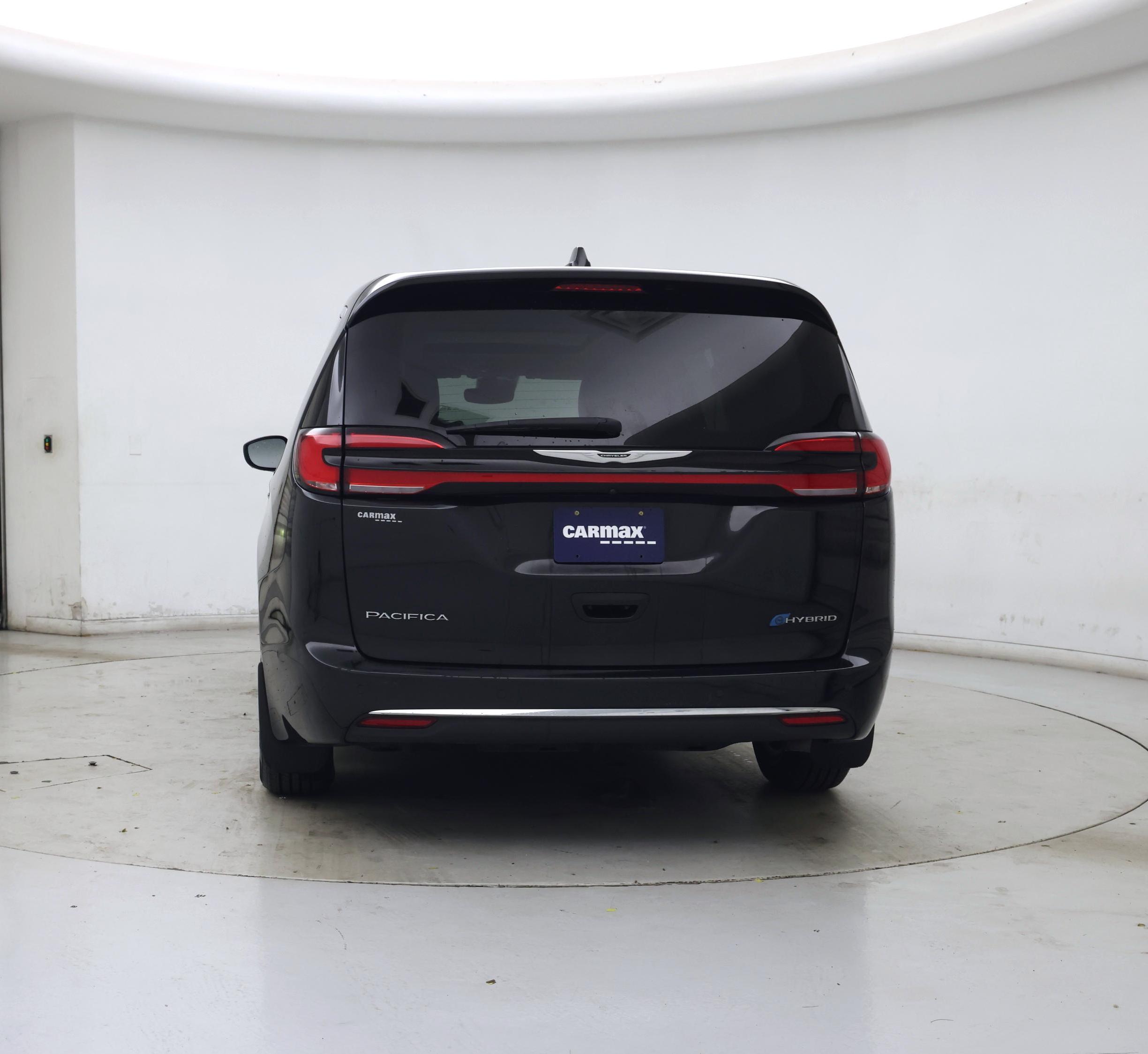 Thumbnail: 2022 Chrysler Pacifica - 6