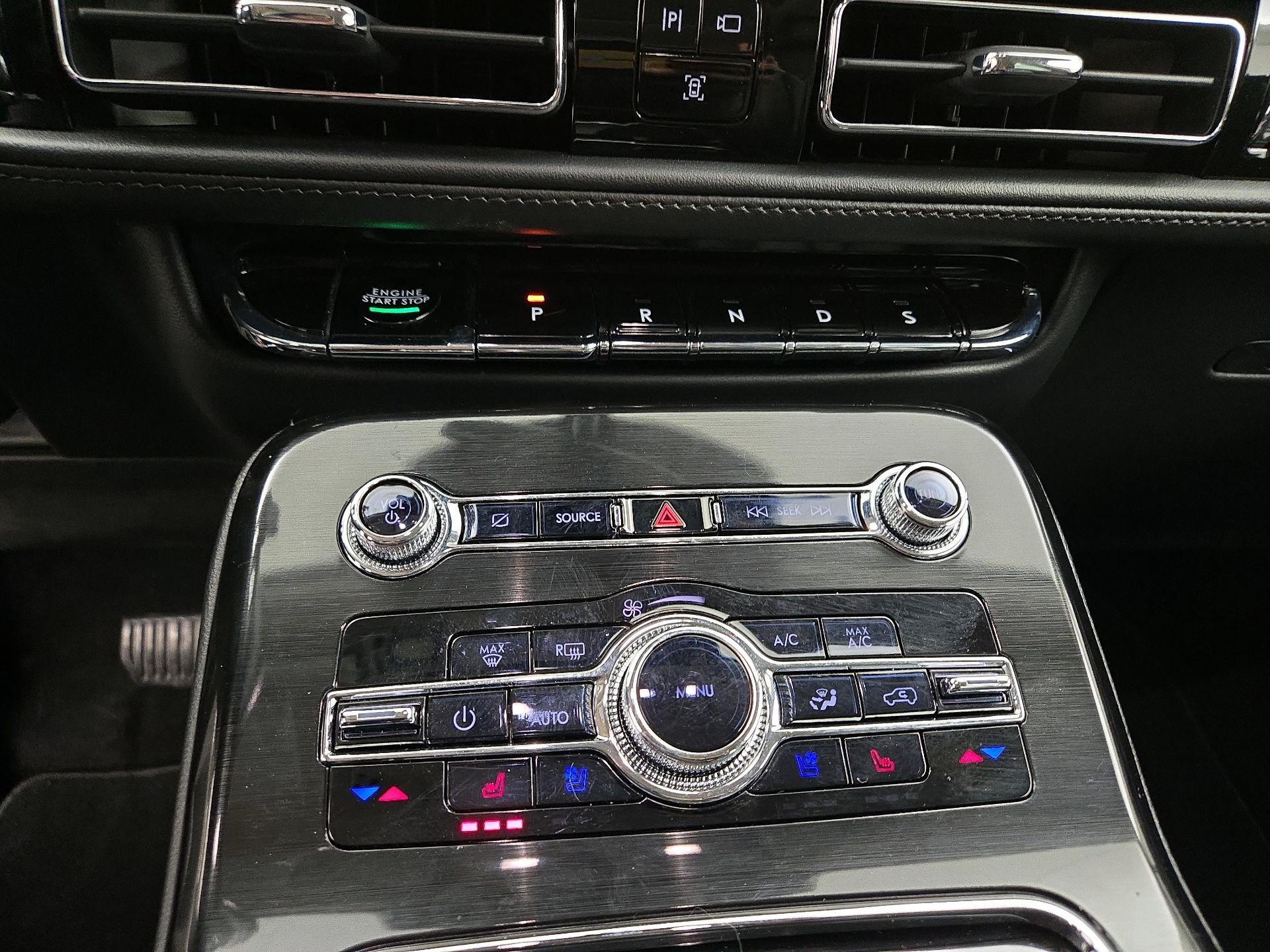 Thumbnail: 2022 Lincoln Nautilus - 18