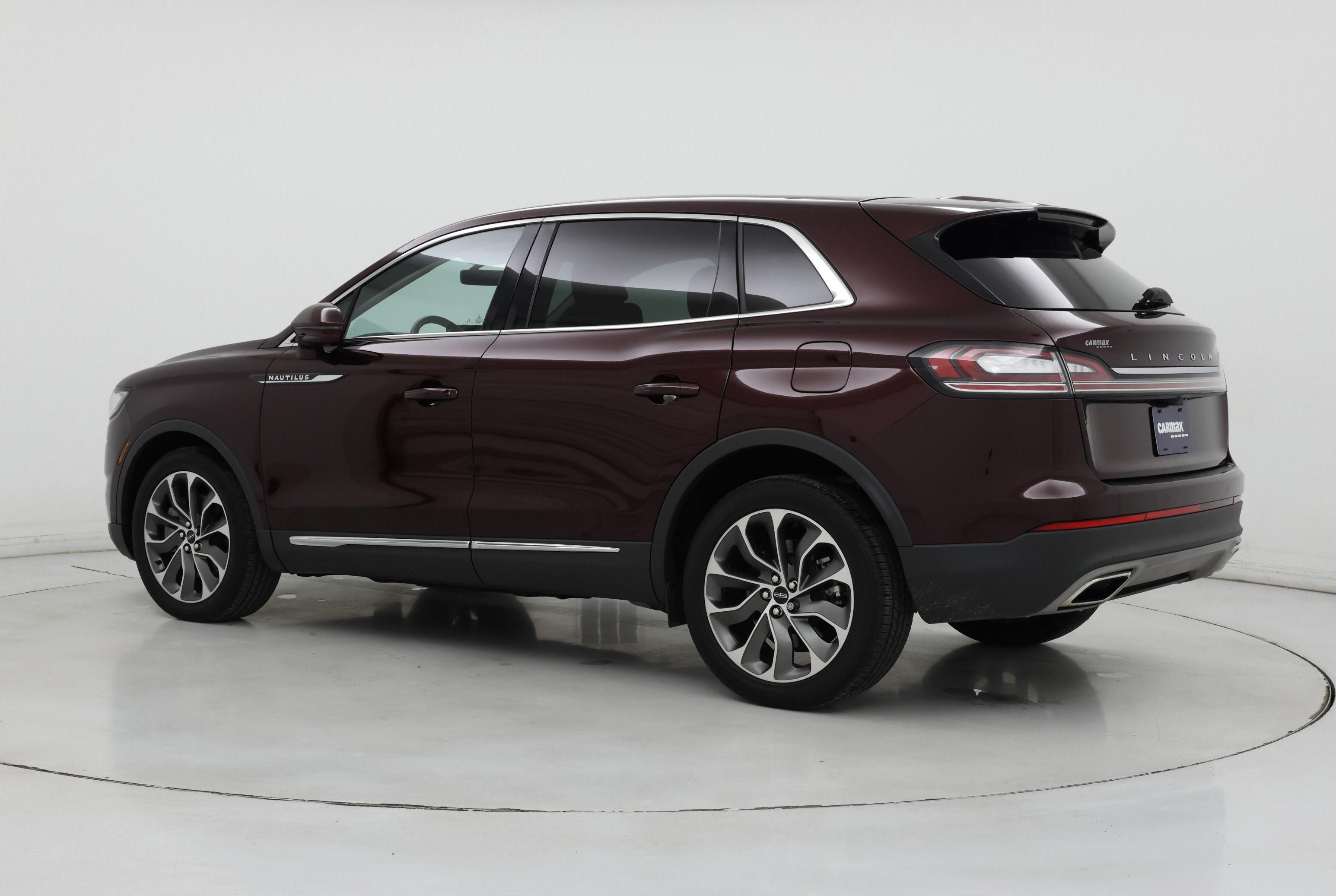 Thumbnail: 2022 Lincoln Nautilus - 4