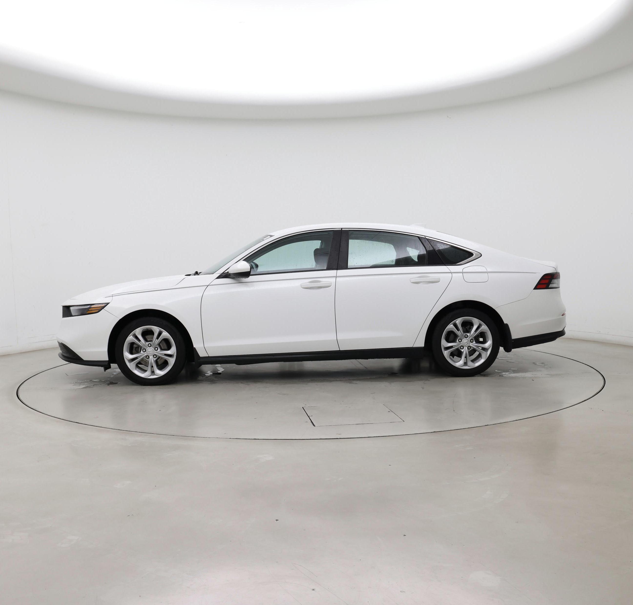 Thumbnail: 2023 Honda Accord - 3