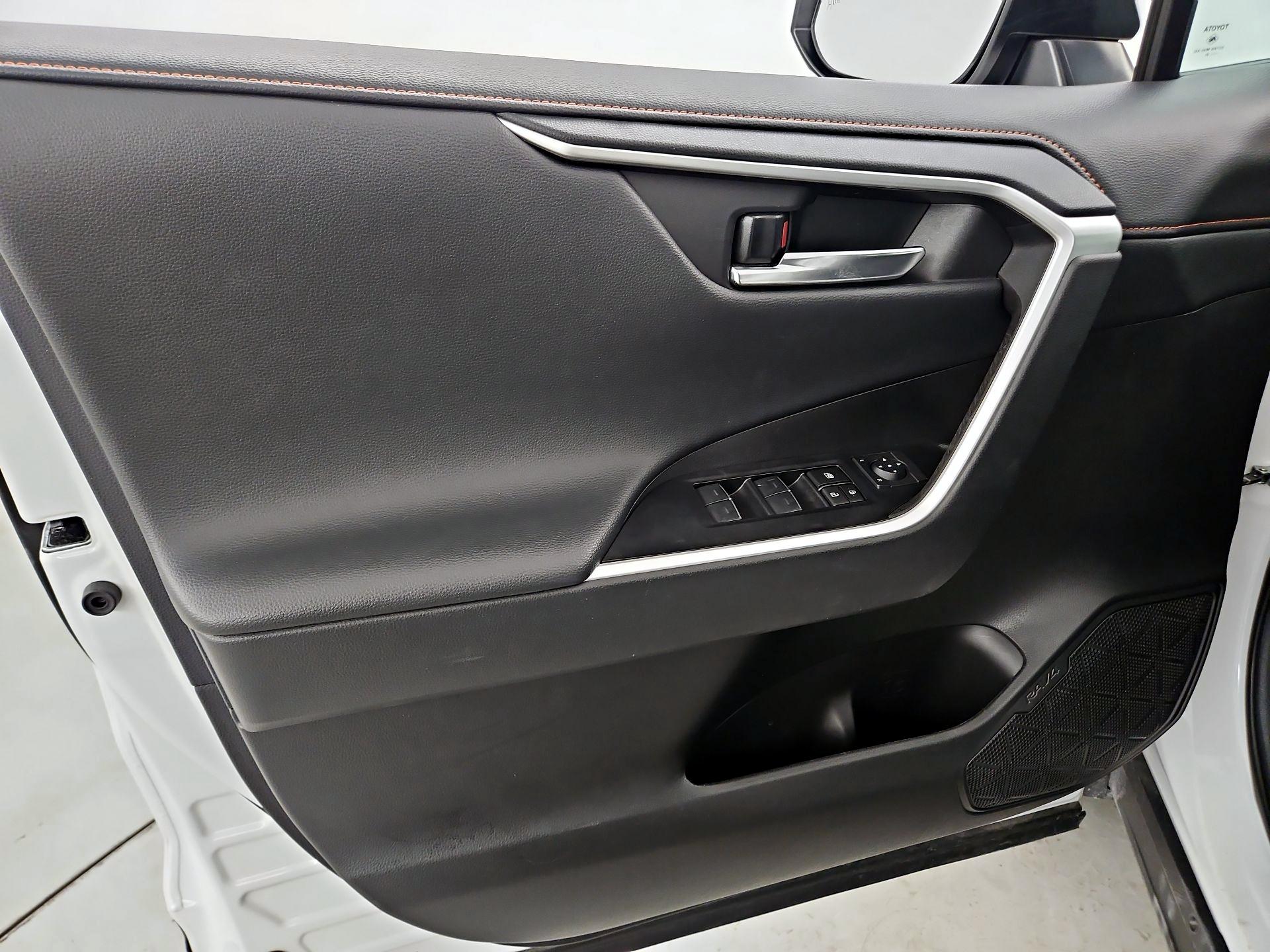 Thumbnail: 2024 Toyota RAV4 - 12