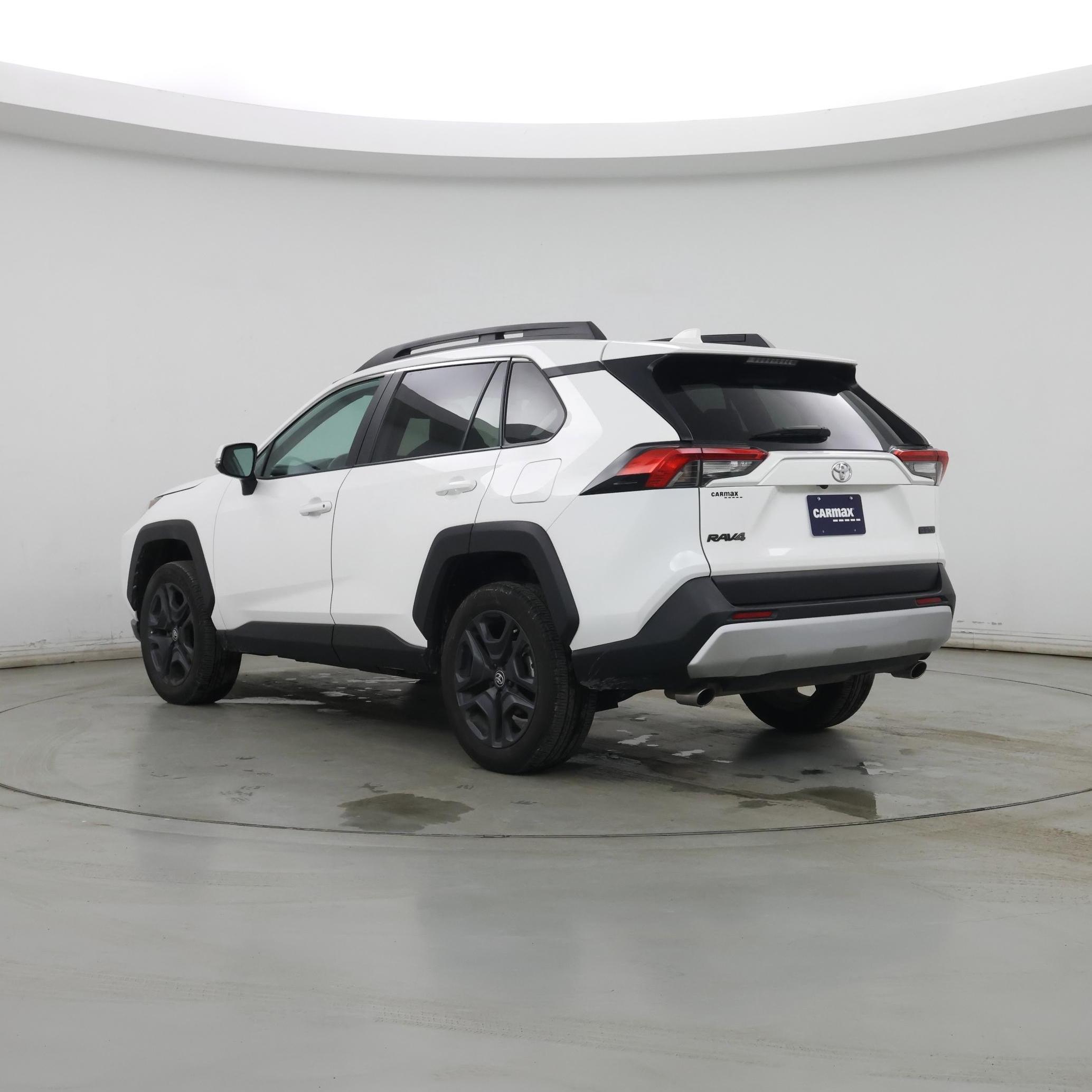 Thumbnail: 2024 Toyota RAV4 - 2