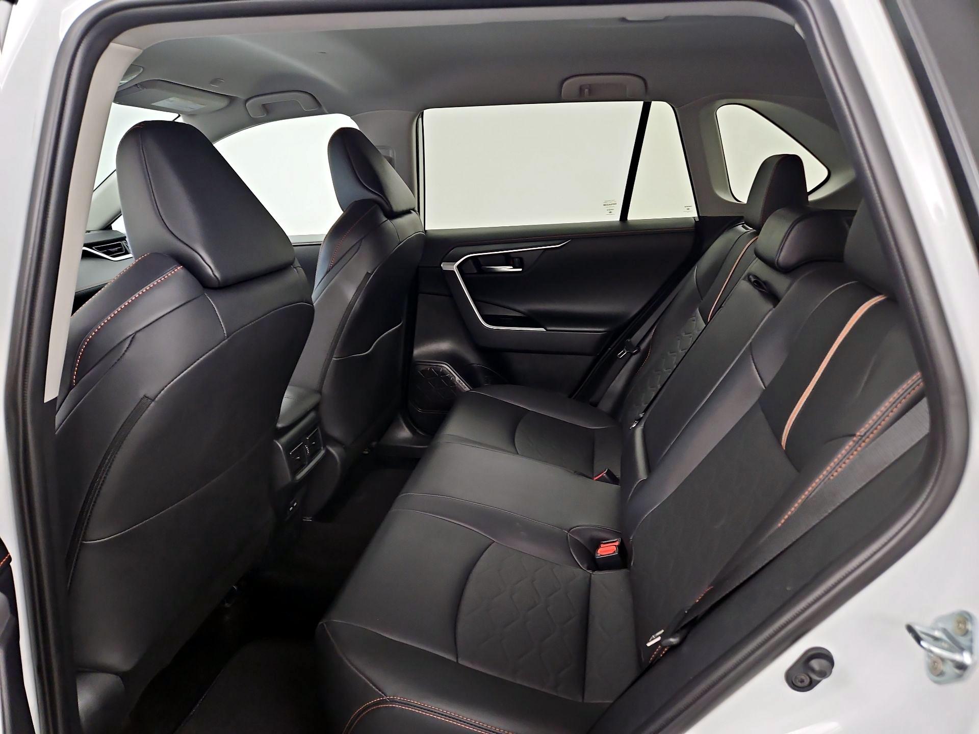 Thumbnail: 2024 Toyota RAV4 - 19