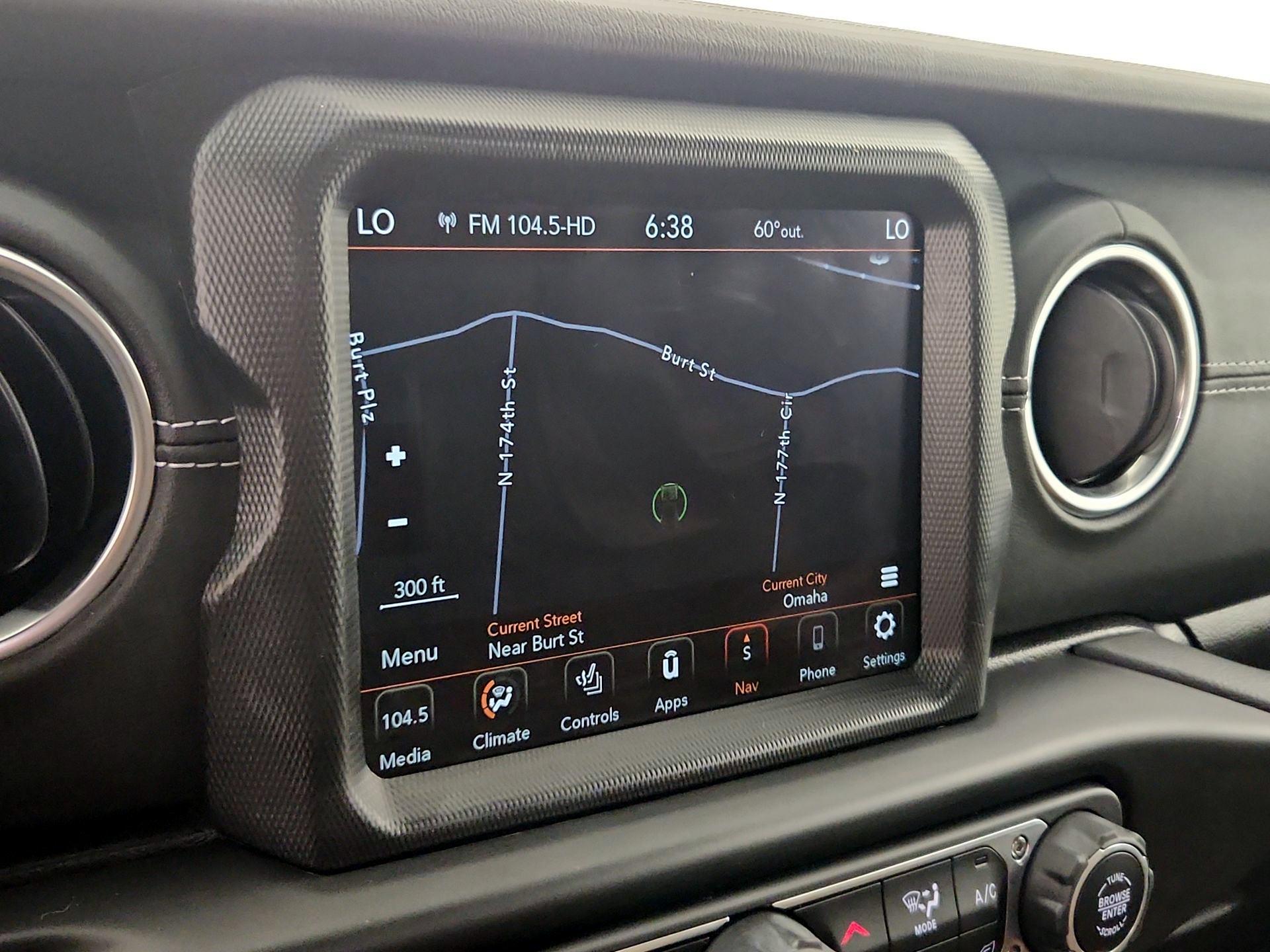 Thumbnail: 2021 Jeep Wrangler - 14