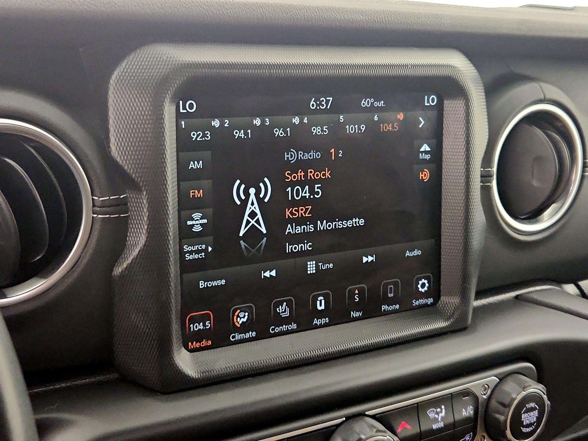 Thumbnail: 2021 Jeep Wrangler - 16