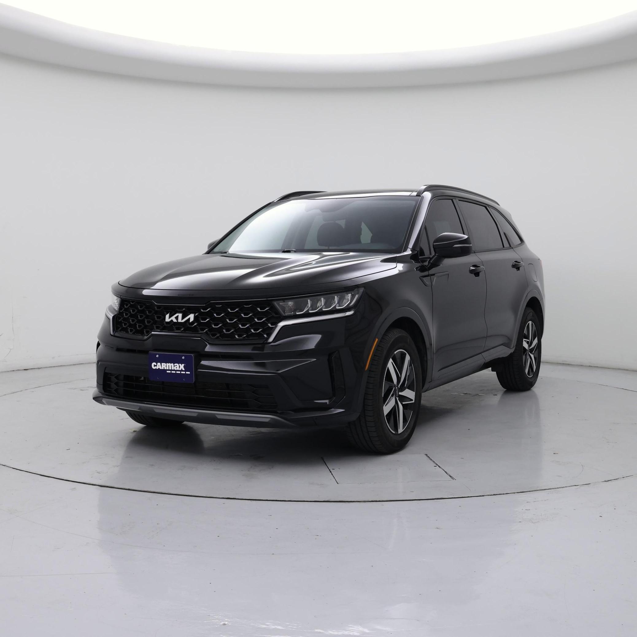 Thumbnail: 2023 Kia Sorento - 4