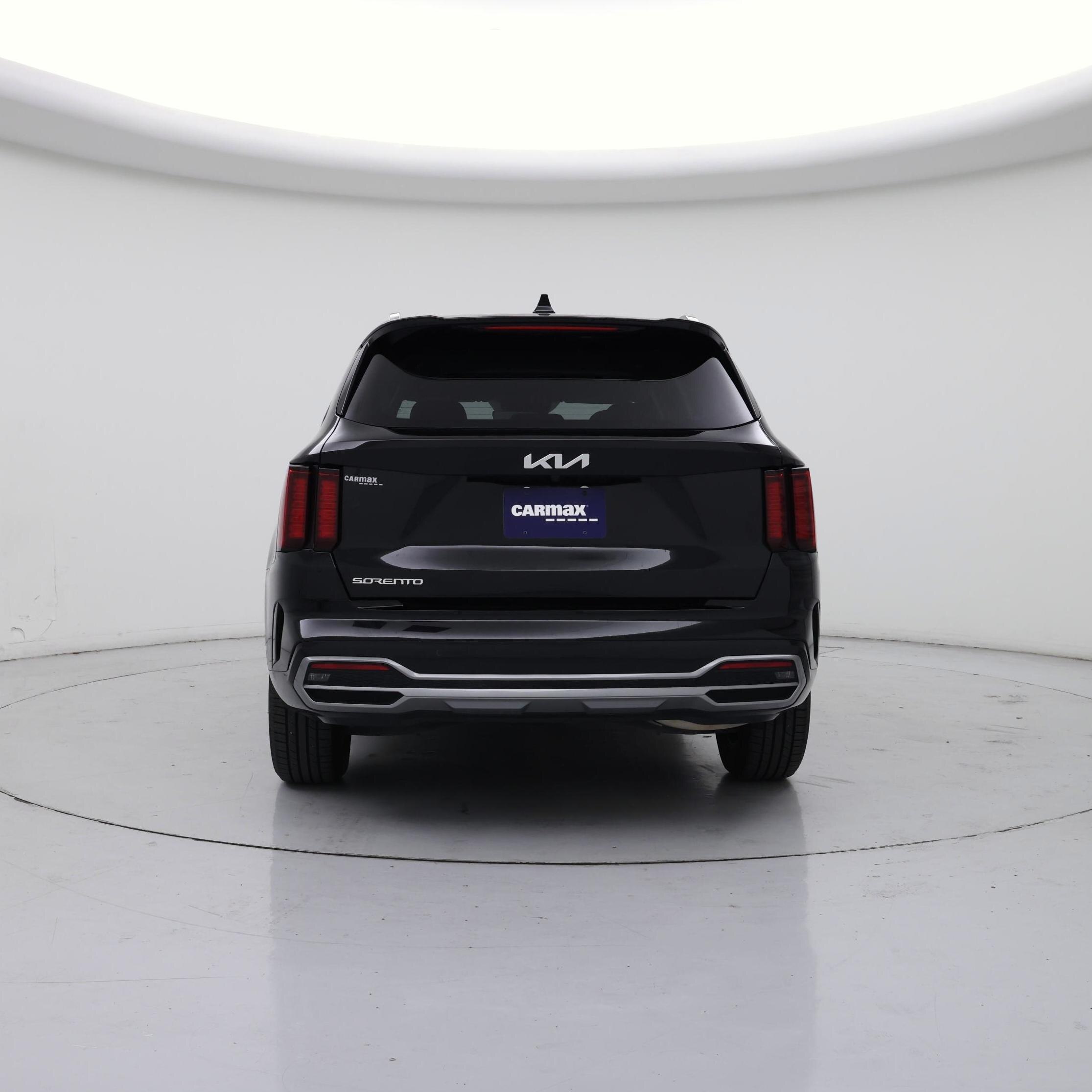 Thumbnail: 2023 Kia Sorento - 6