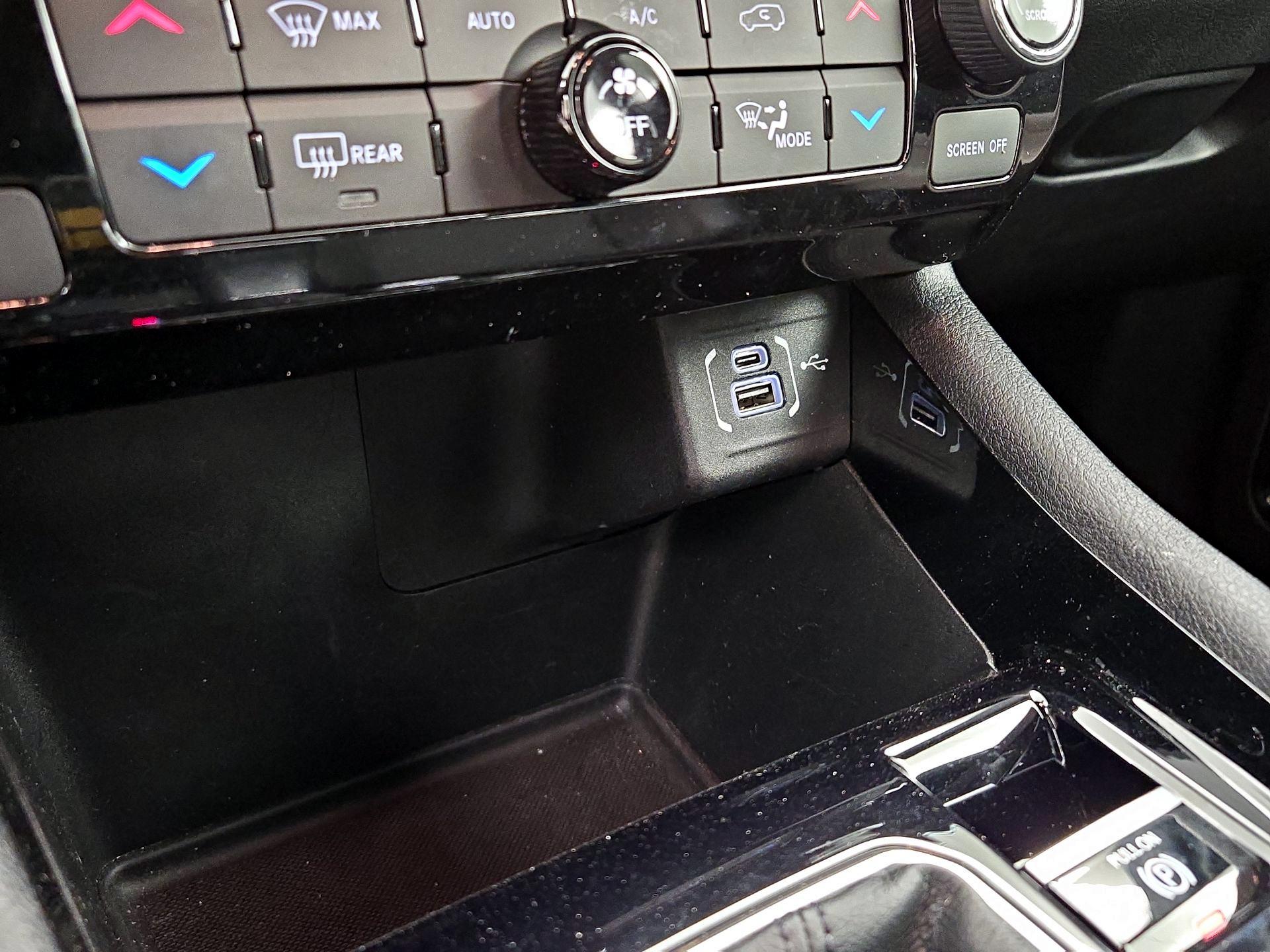 Thumbnail: 2023 Jeep Compass - 18