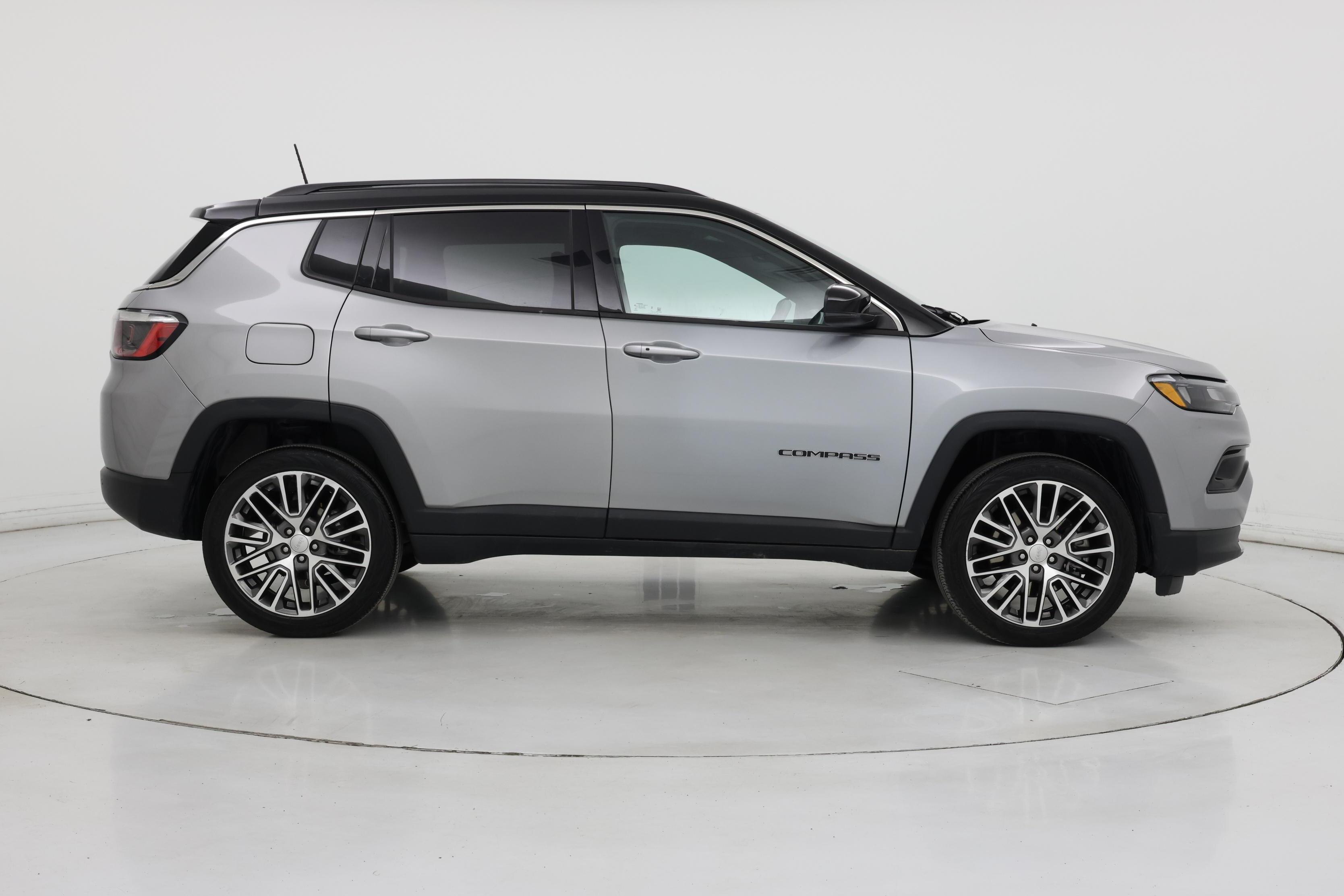 Thumbnail: 2023 Jeep Compass - 7