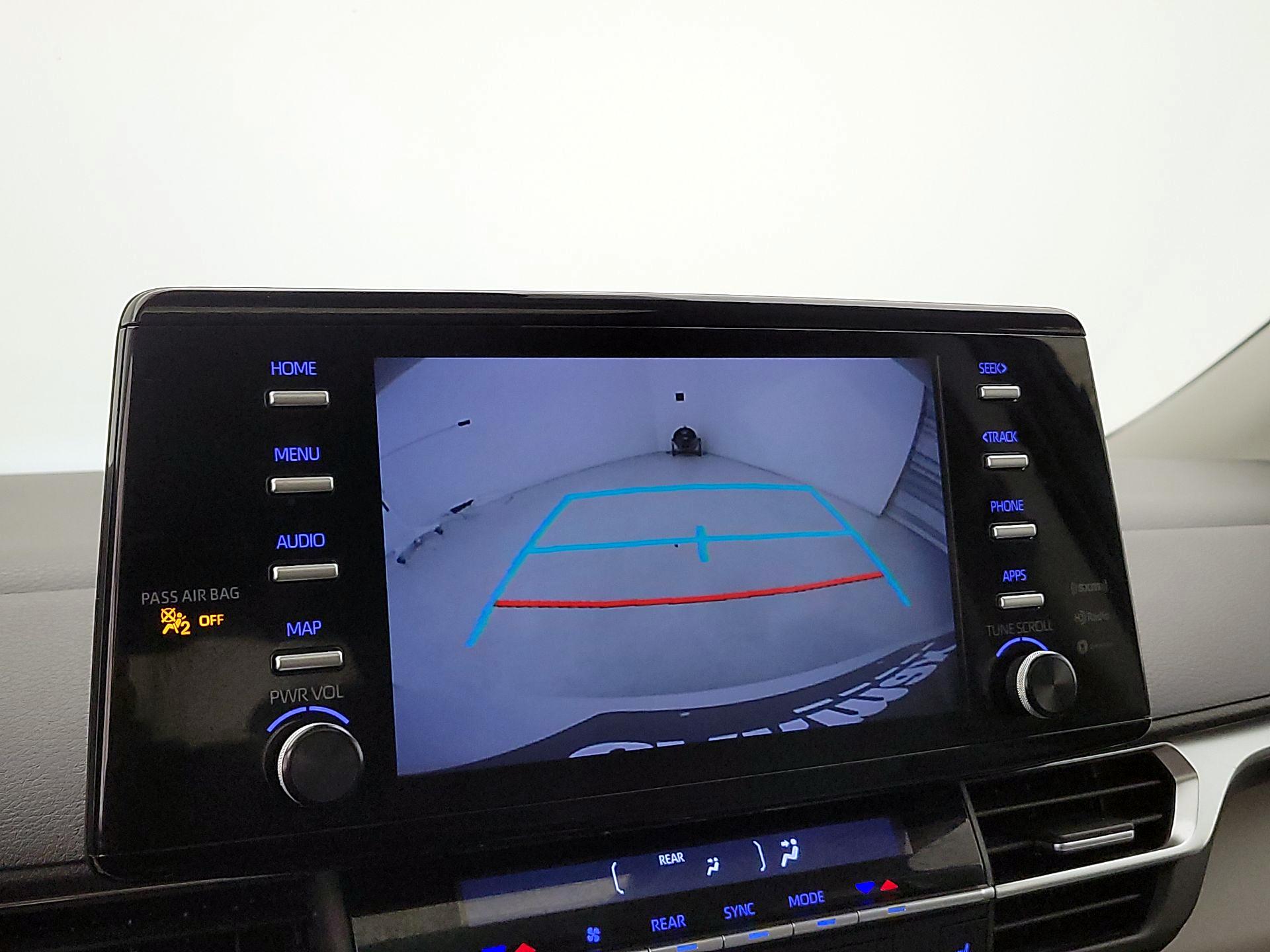 Thumbnail: 2023 Toyota Sienna - 14