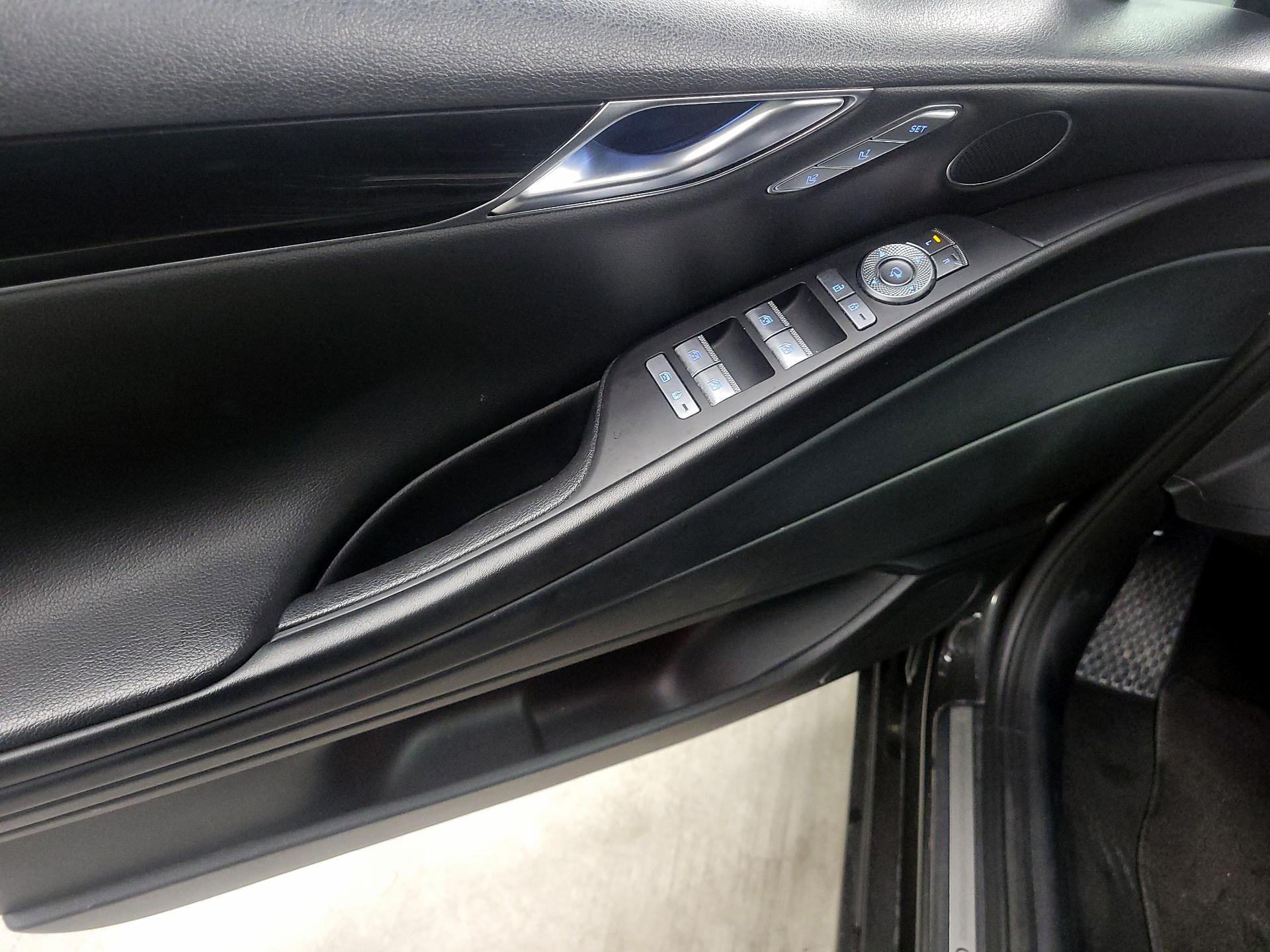 Thumbnail: 2023 Genesis G80 - 12