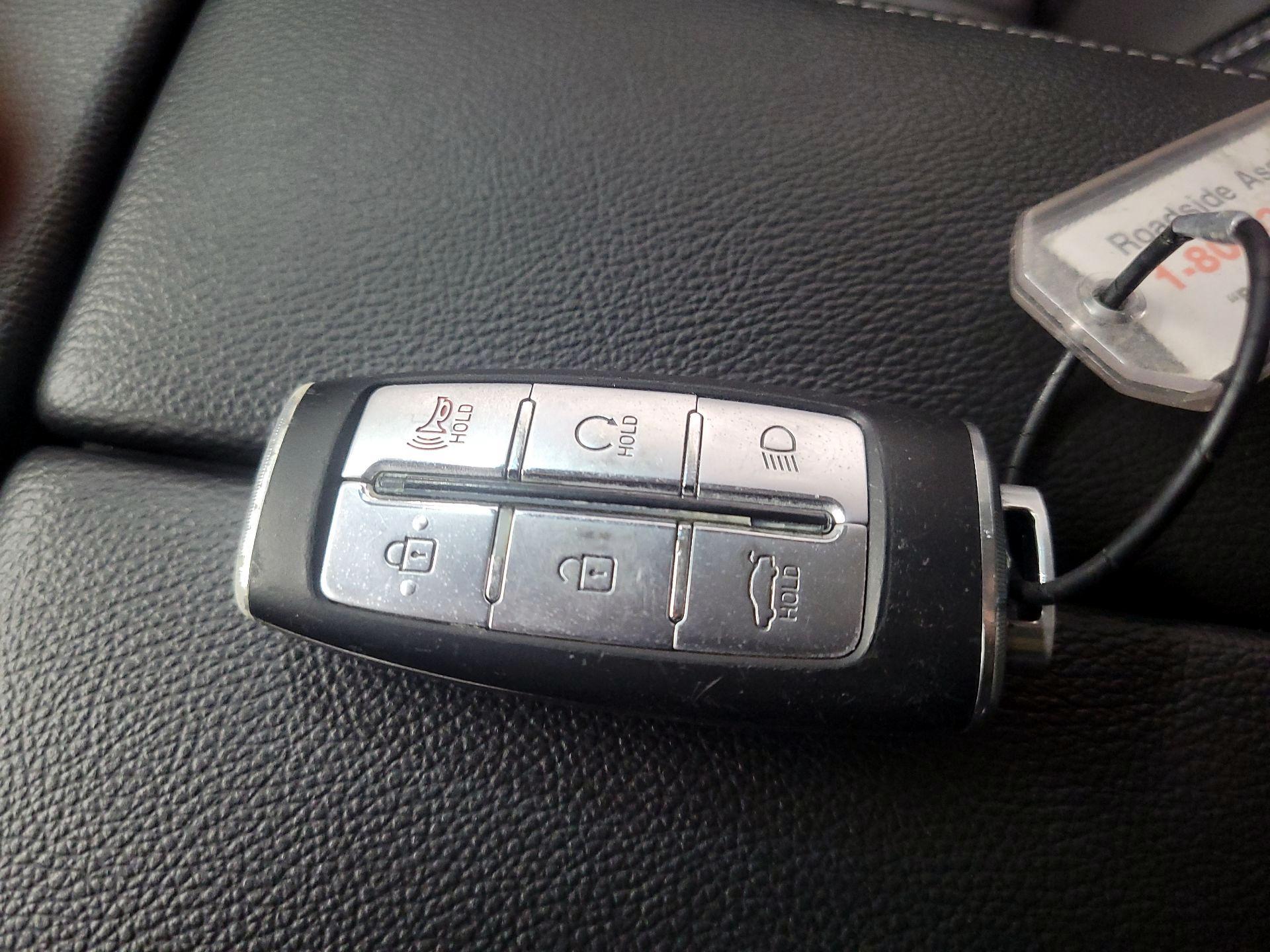 Thumbnail: 2023 Genesis G80 - 20