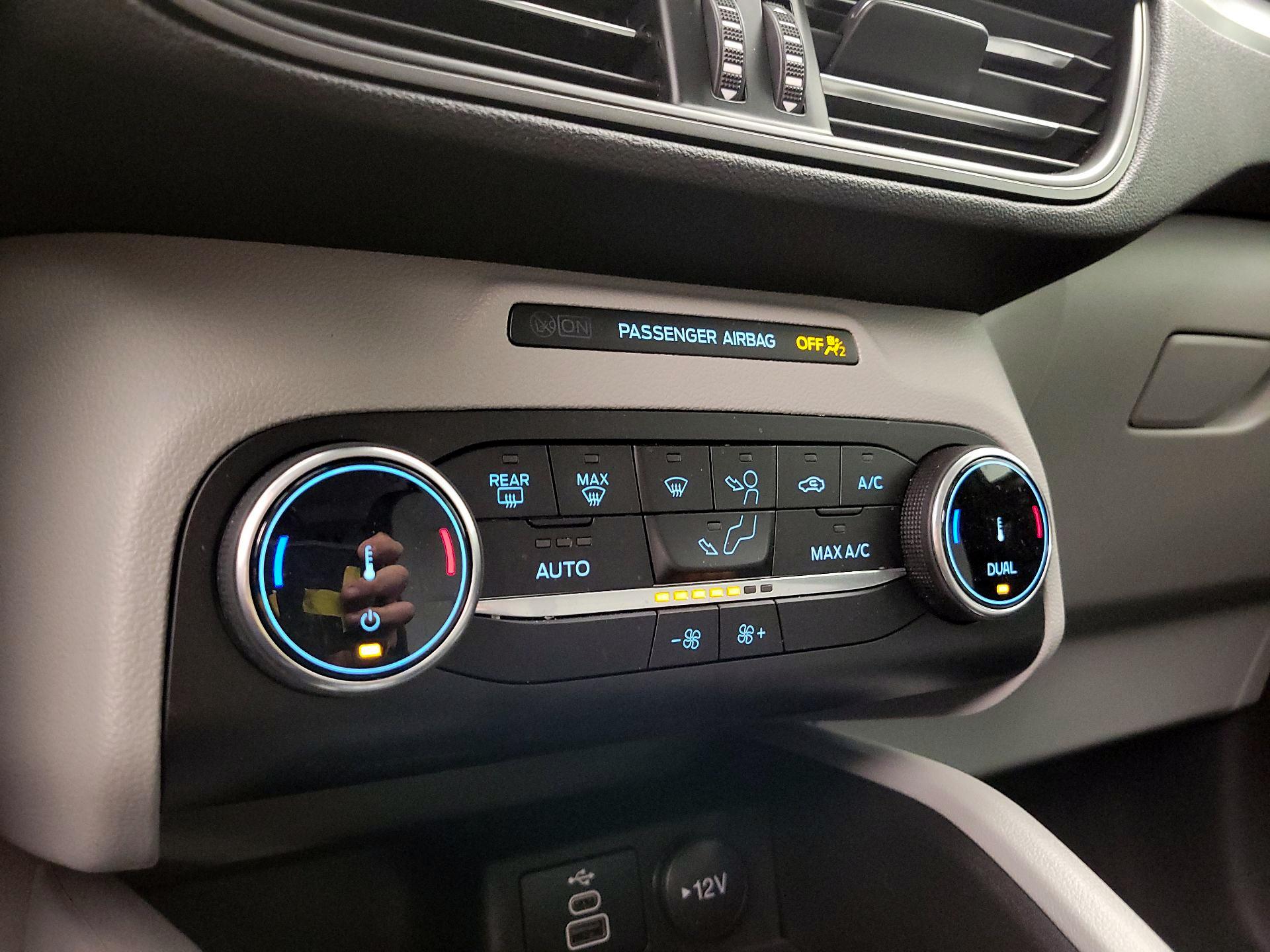 Thumbnail: 2024 Ford Escape - 16