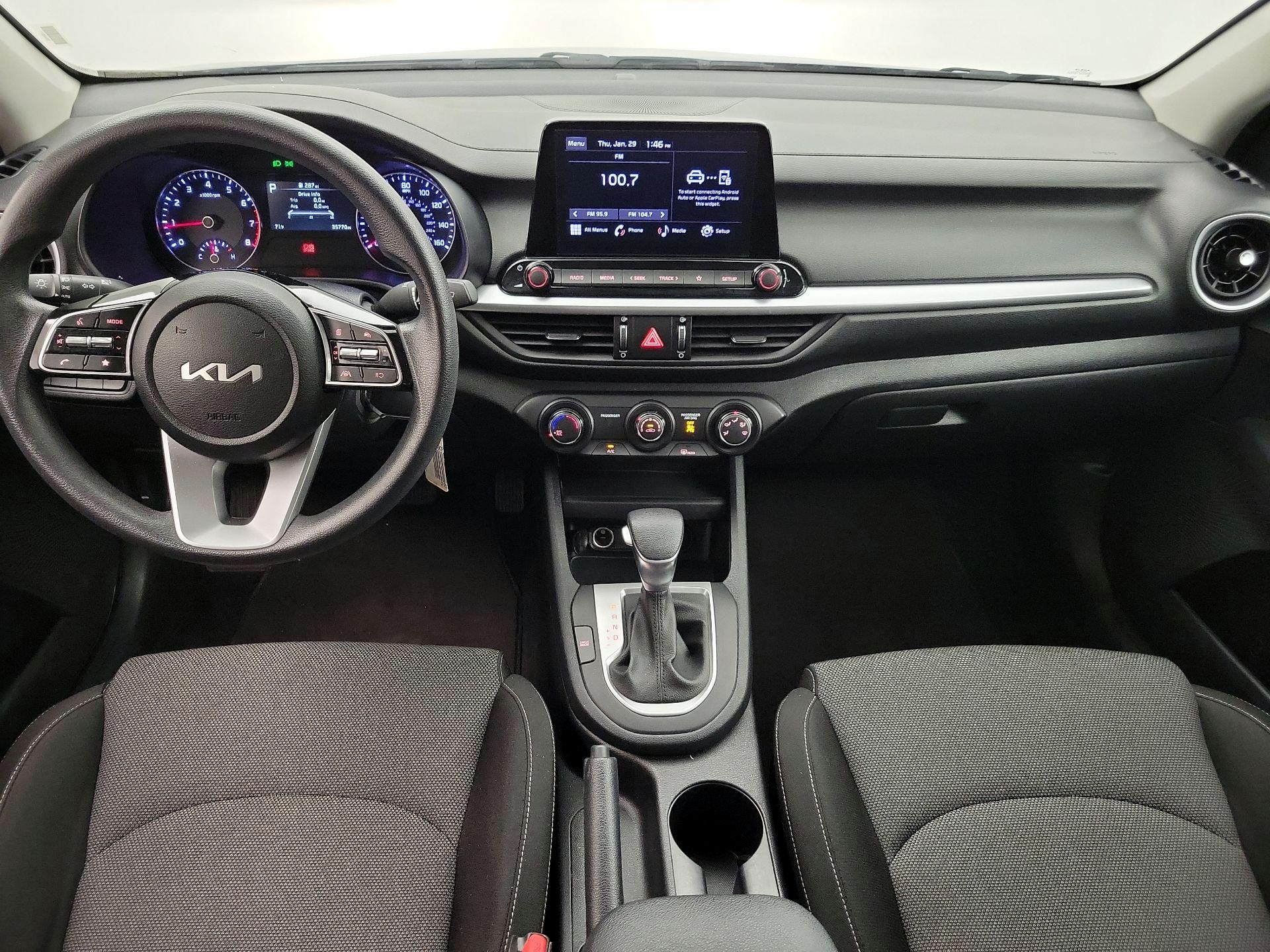 Thumbnail: 2024 Kia Forte - 9