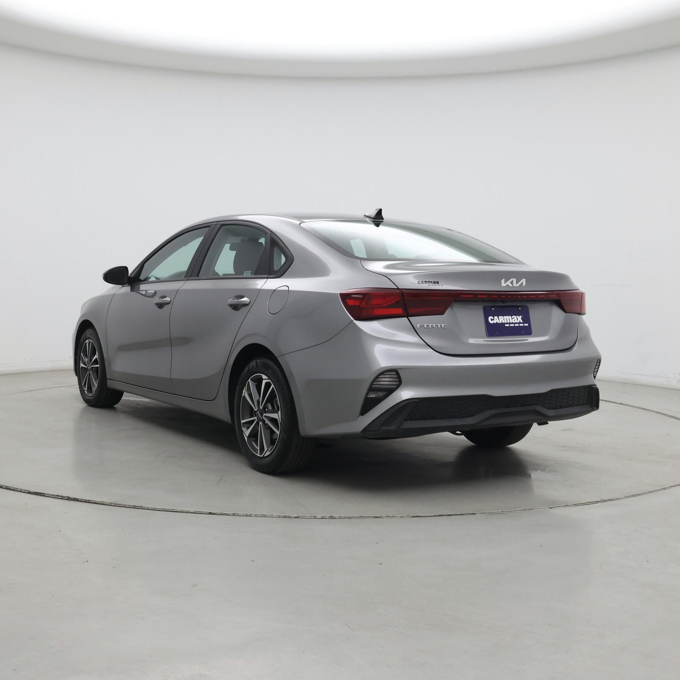 Thumbnail: 2024 Kia Forte - 2