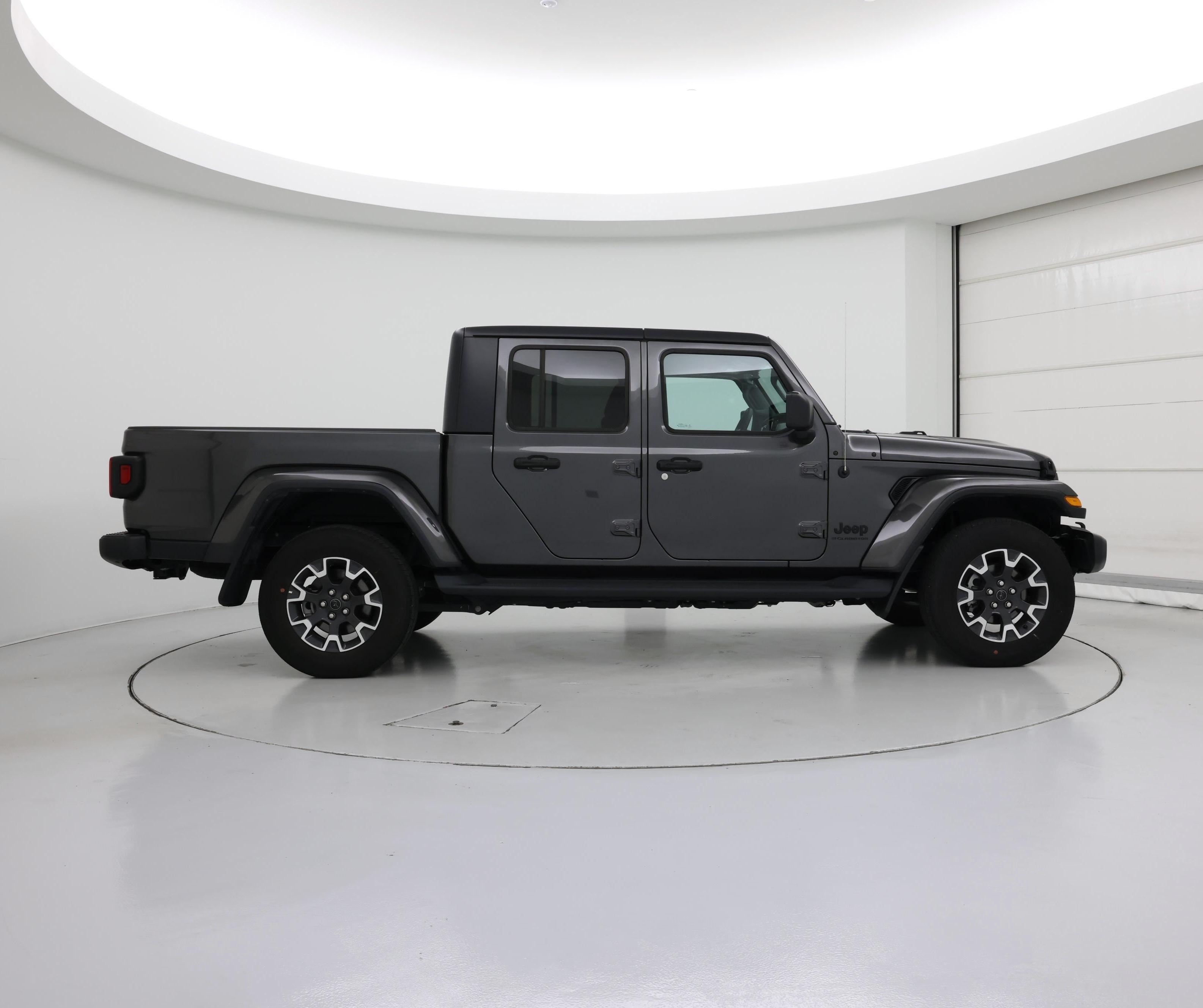 Thumbnail: 2023 Jeep Gladiator - 7