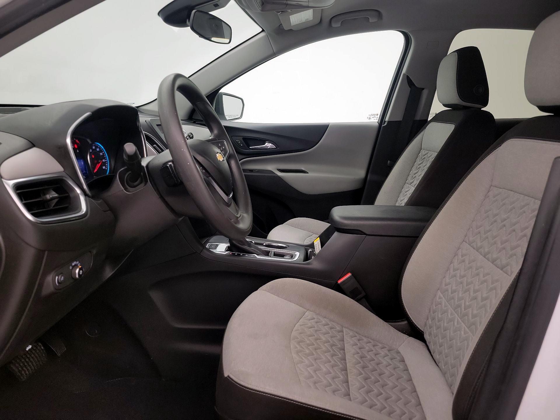 Thumbnail: 2022 Chevrolet Equinox - 11