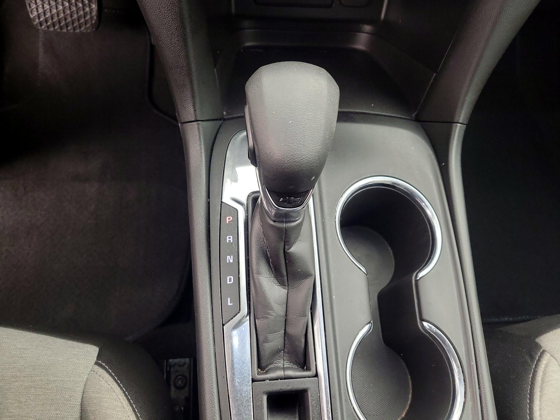 Thumbnail: 2022 Chevrolet Equinox - 17