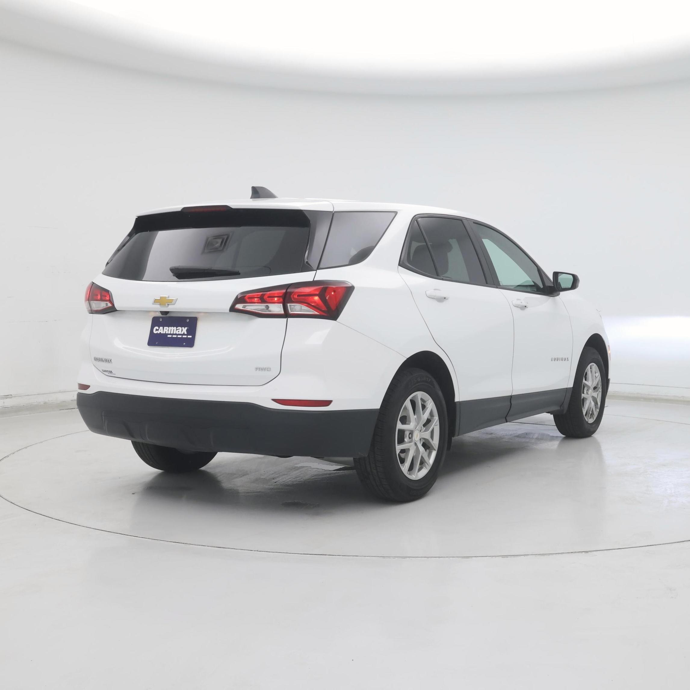 Thumbnail: 2022 Chevrolet Equinox - 8