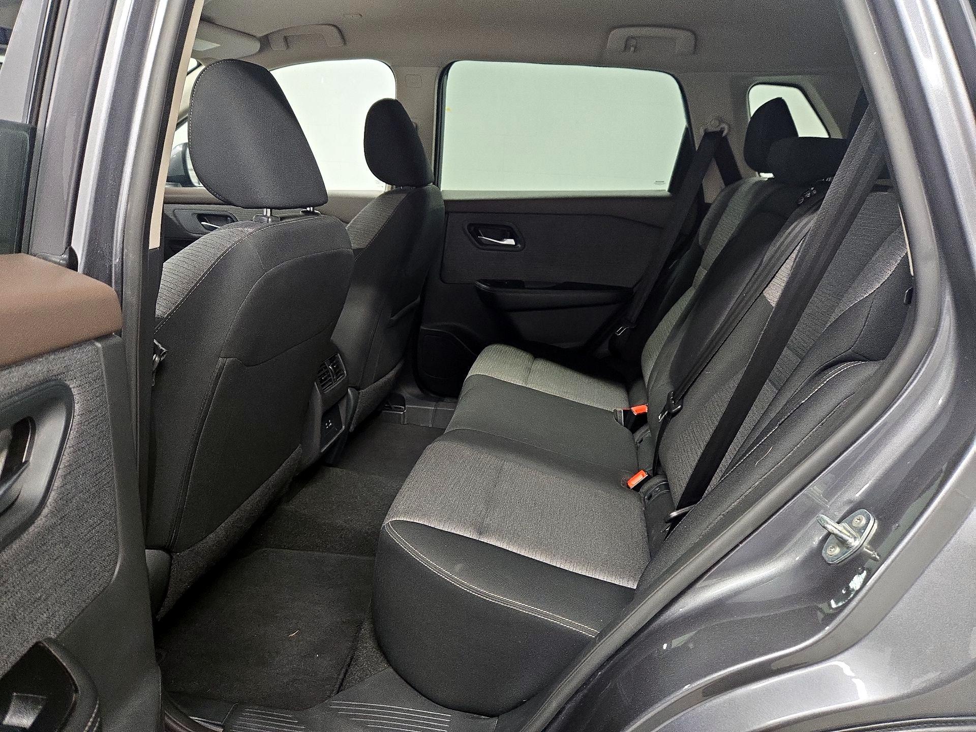 Thumbnail: 2023 Nissan Rogue - 19