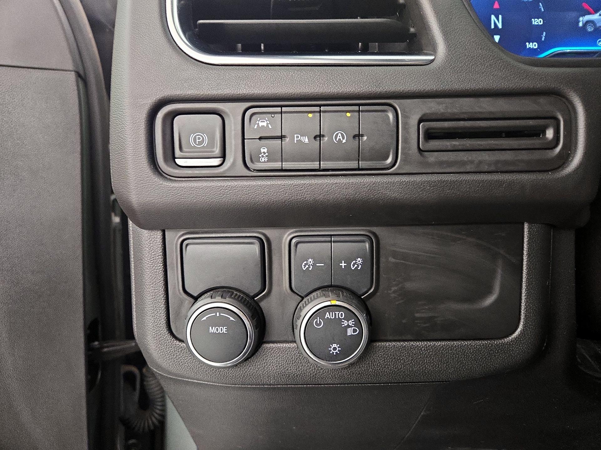 Thumbnail: 2023 Chevrolet Suburban - 13