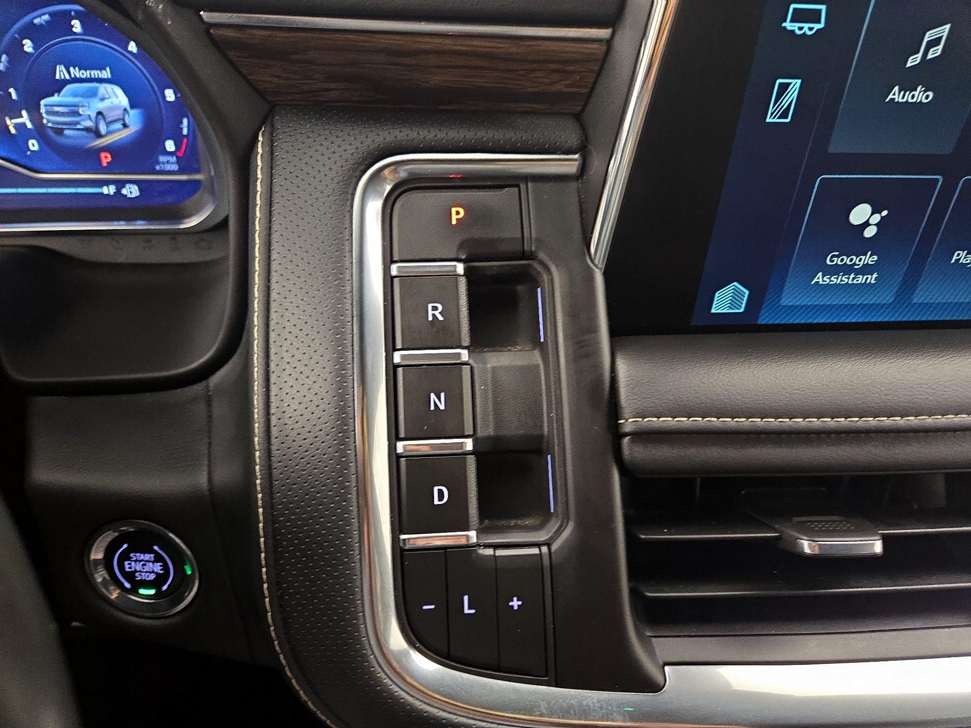 Thumbnail: 2023 Chevrolet Suburban - 17