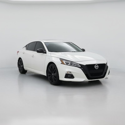 2022 Nissan Altima SR