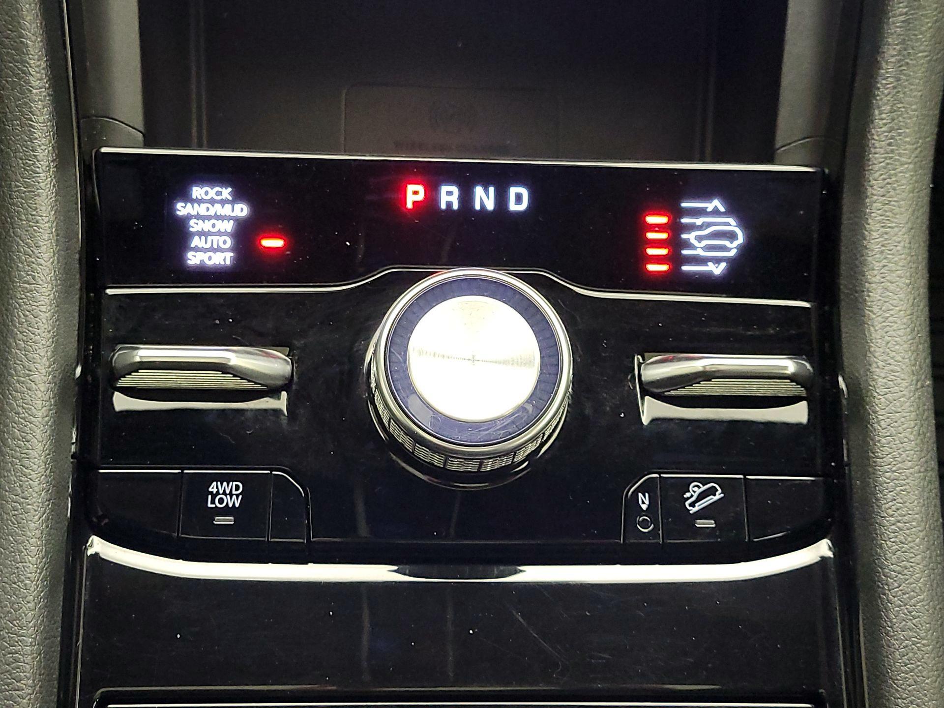 Thumbnail: 2023 Jeep Grand Cherokee - 18