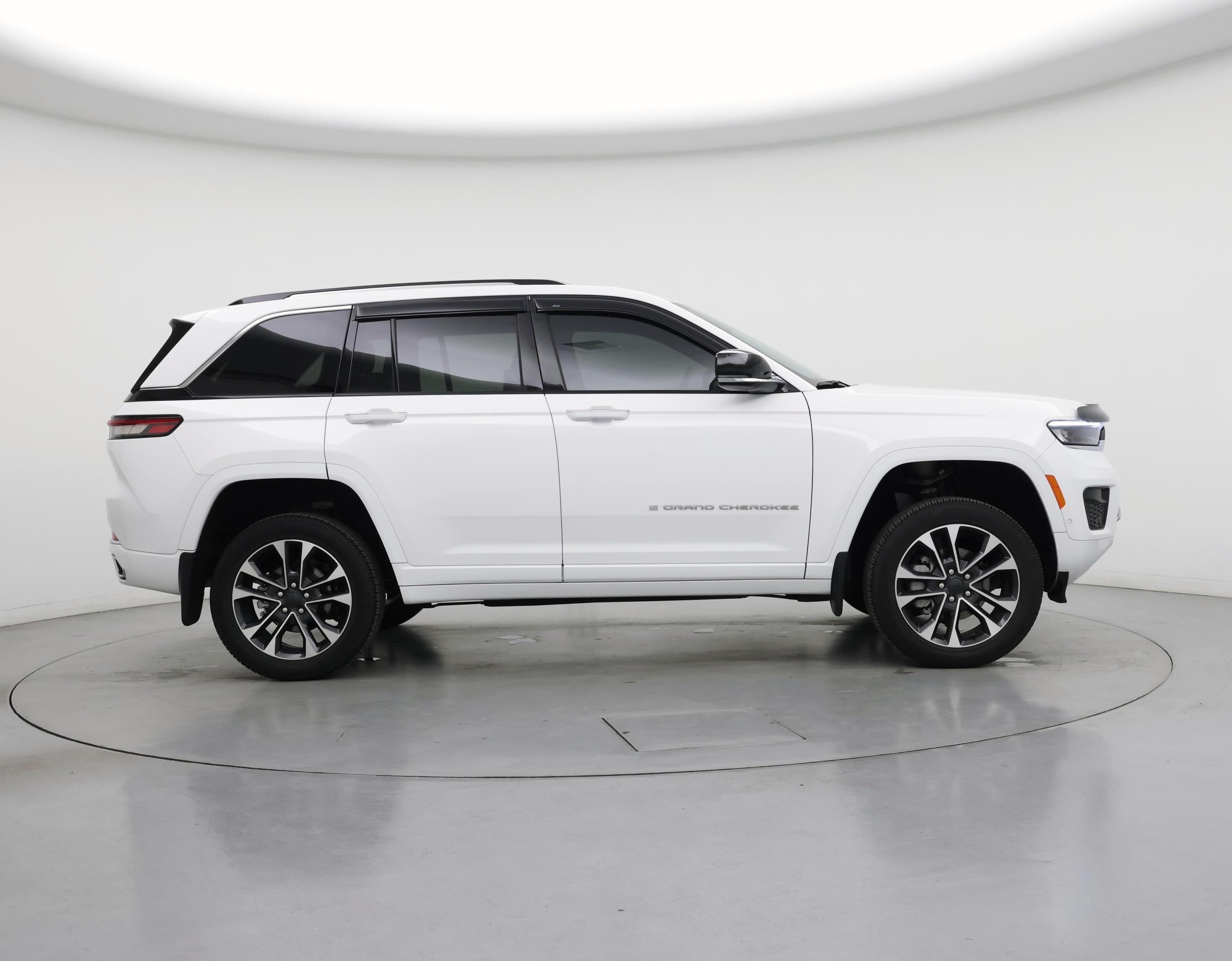 Thumbnail: 2023 Jeep Grand Cherokee - 7