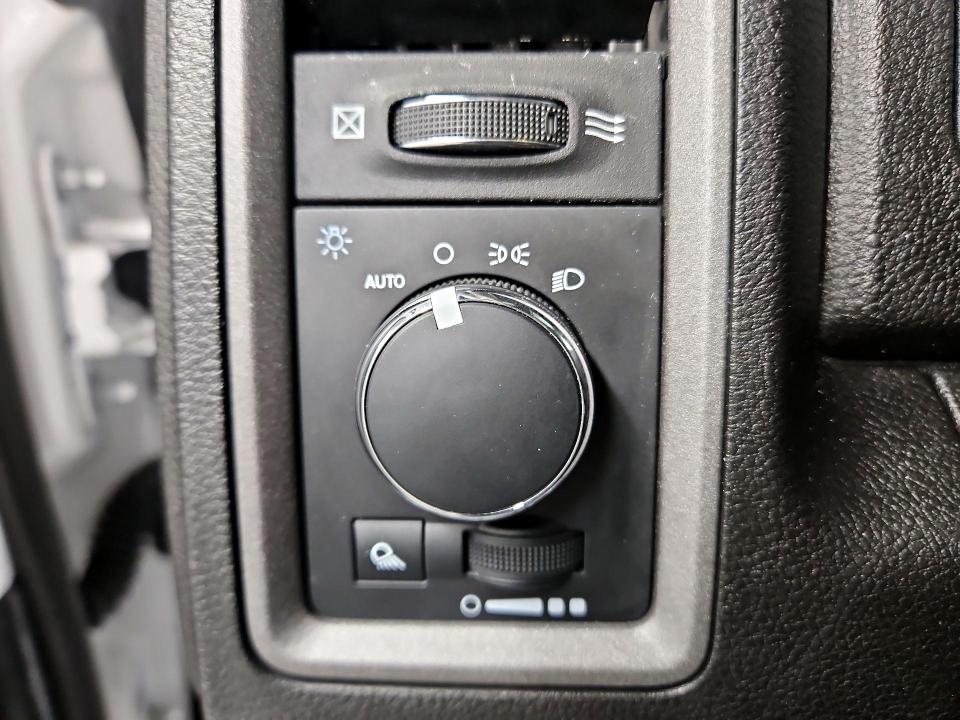 Thumbnail: 2022 RAM 1500 Classic - 13