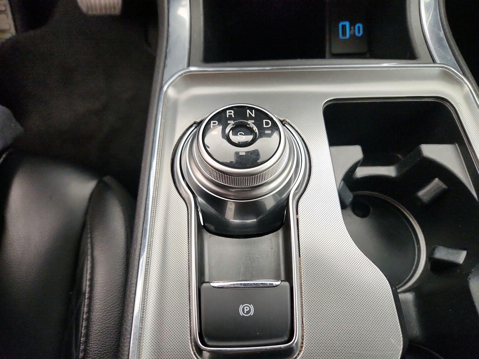 Thumbnail: 2024 Ford Edge - 17