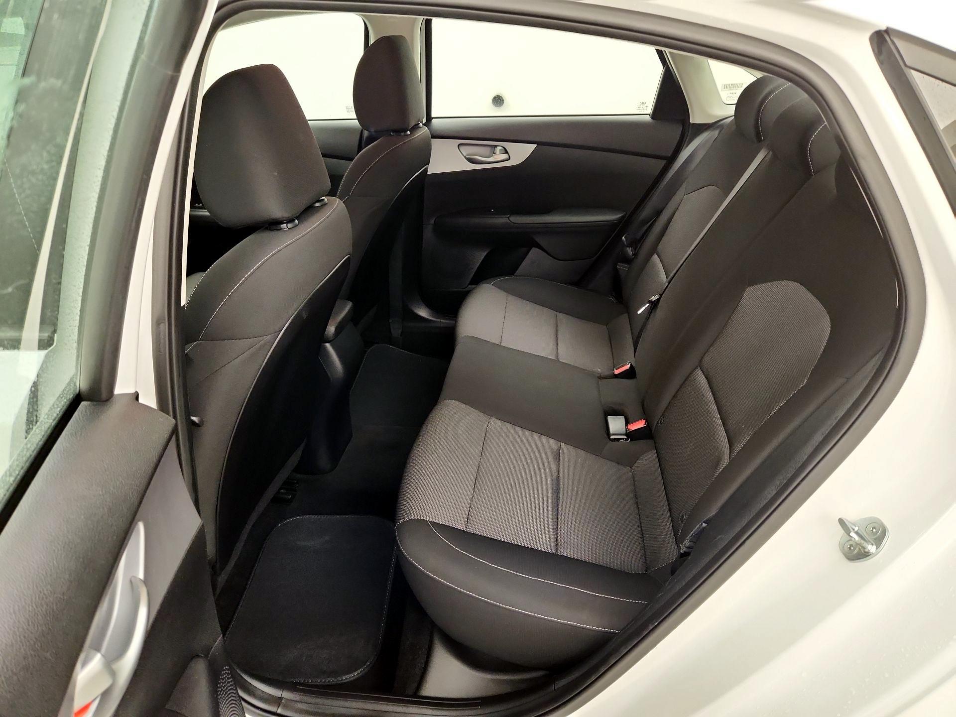 Thumbnail: 2023 Kia Forte - 19