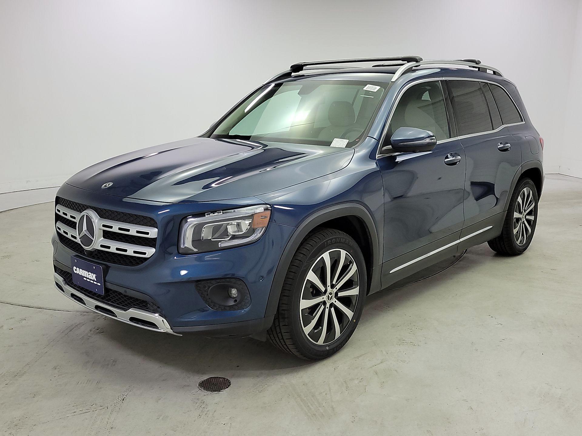 Thumbnail: 2021 Mercedes-Benz GLB - 3