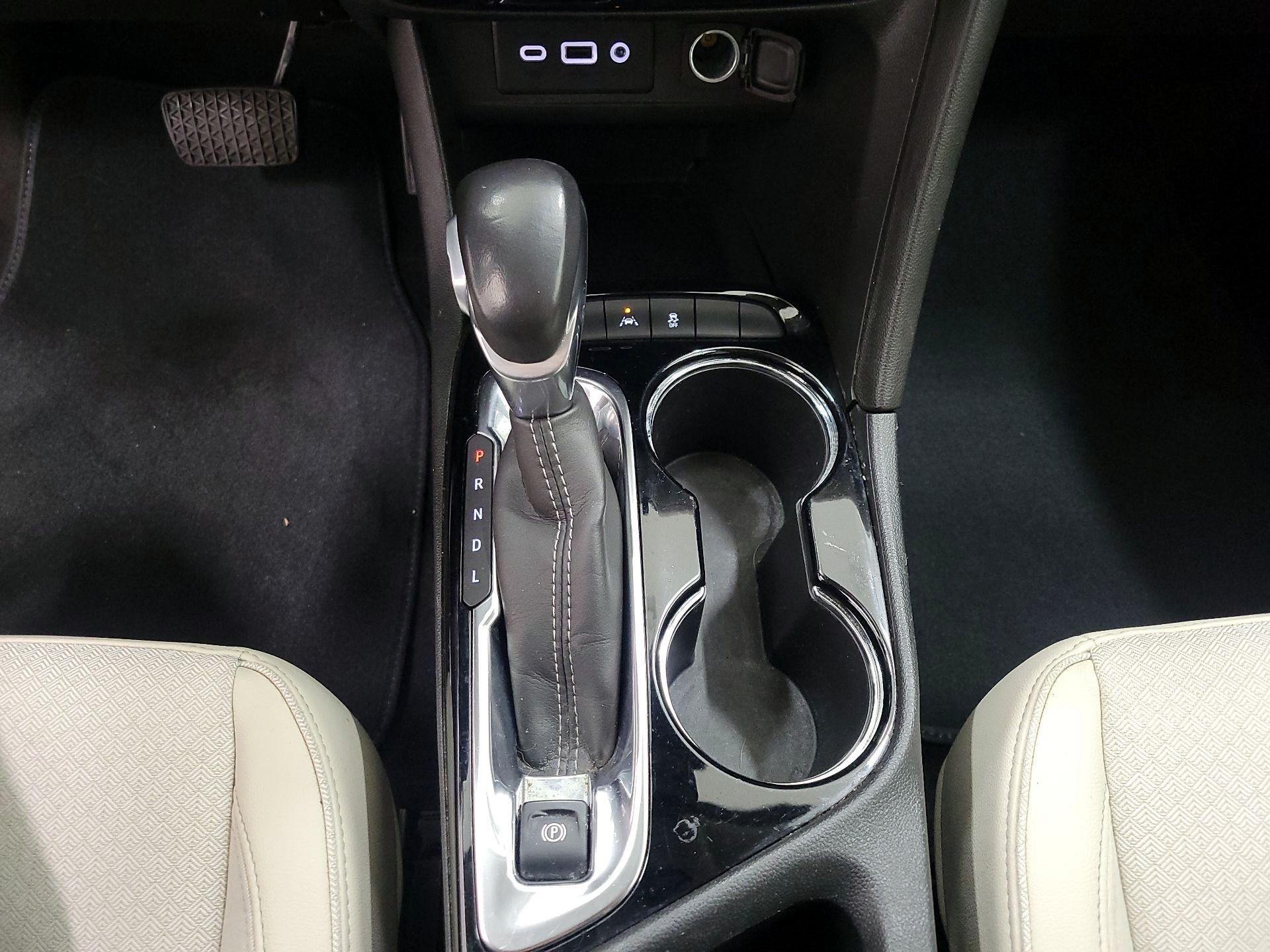 Thumbnail: 2020 Buick Encore GX - 17