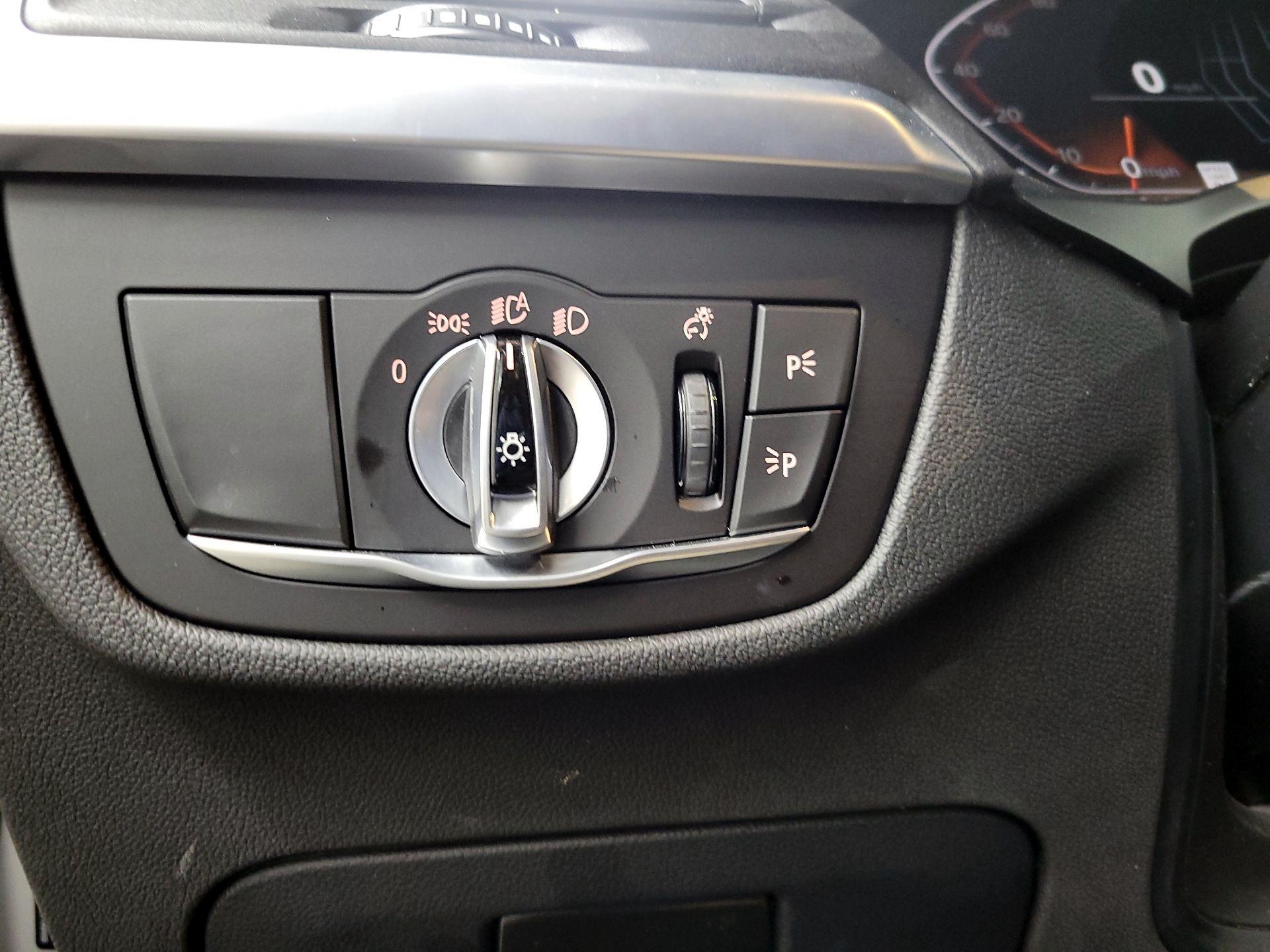 Thumbnail: 2023 BMW X3 - 11