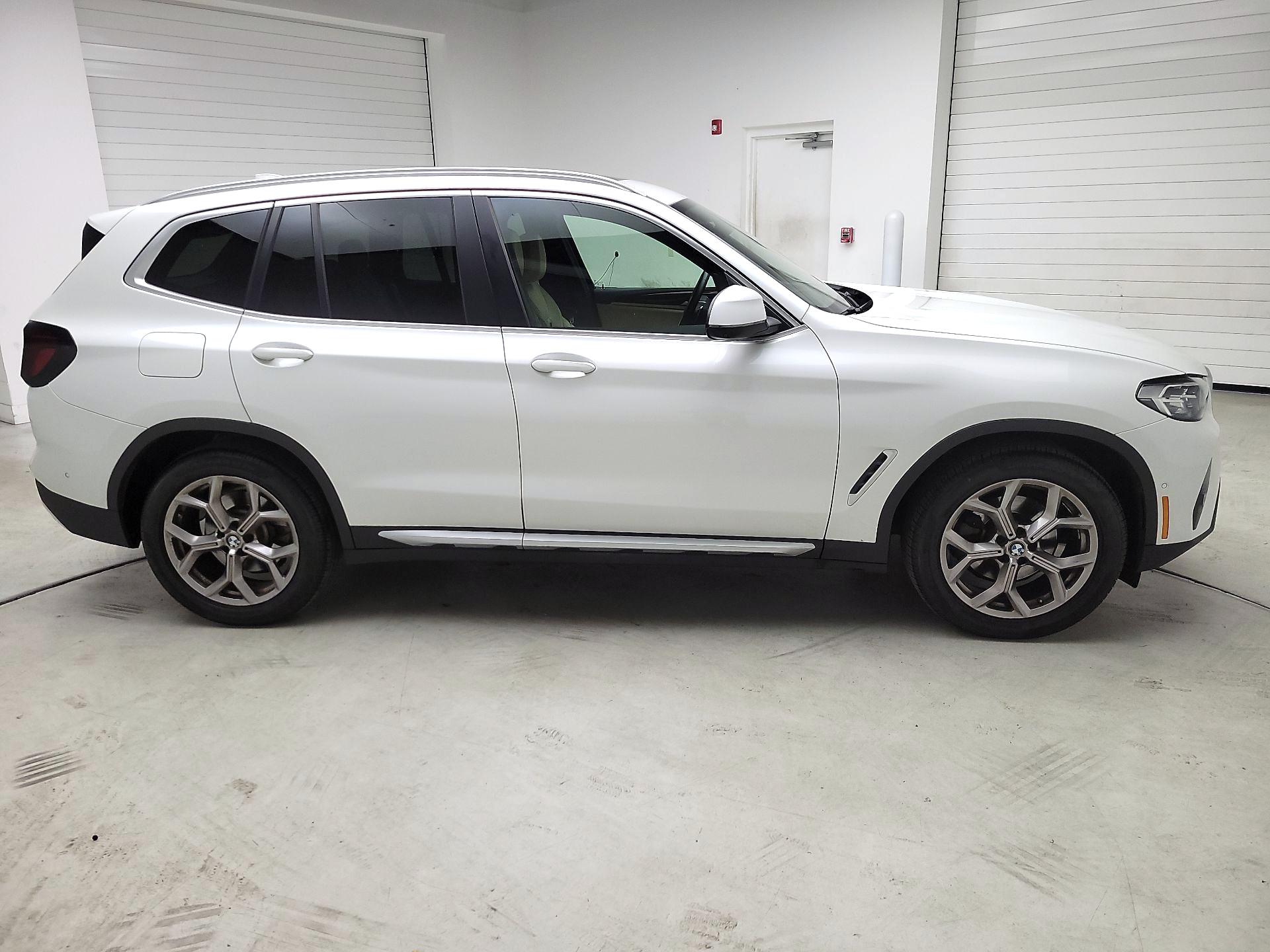 Thumbnail: 2023 BMW X3 - 4