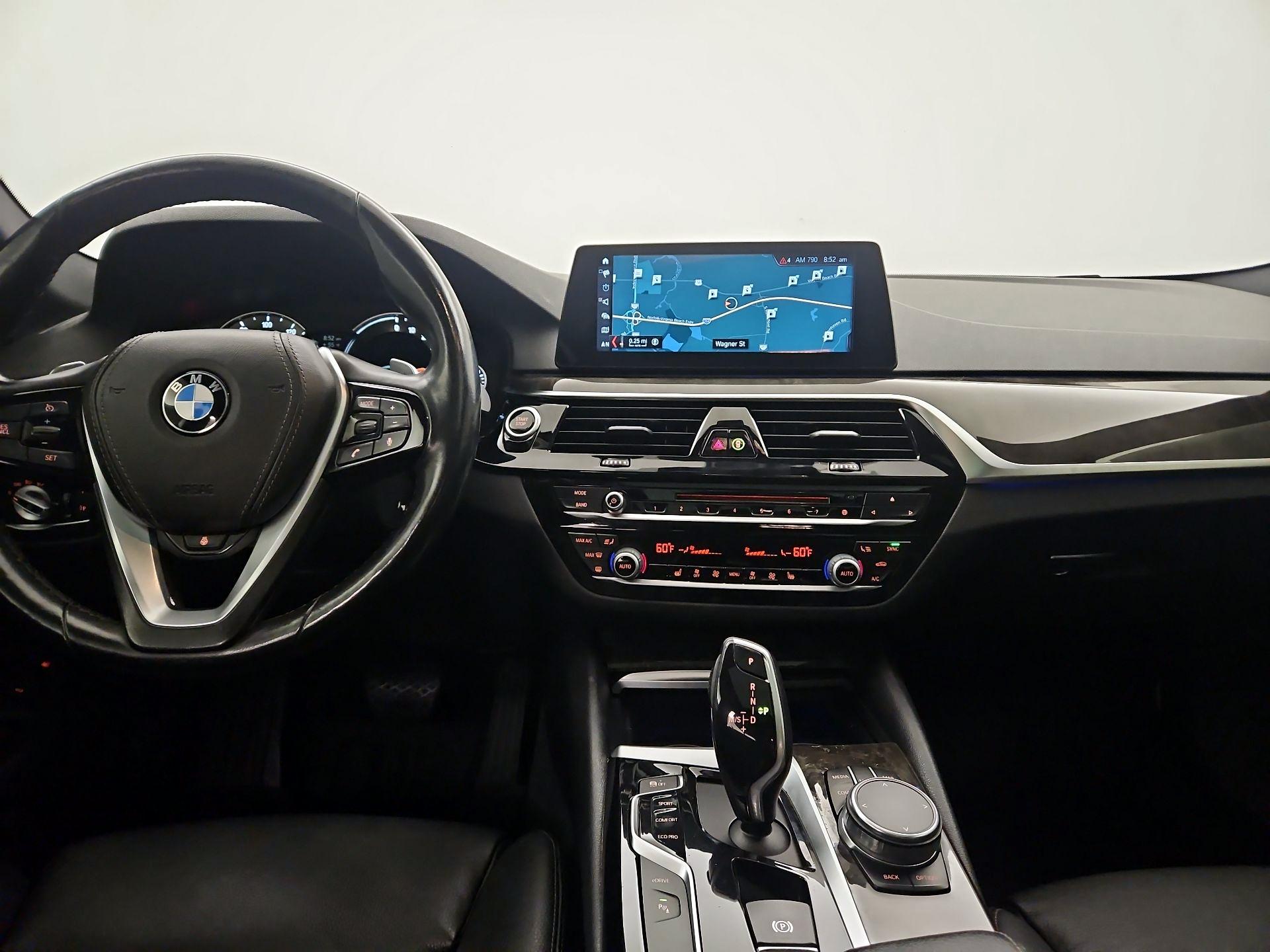 Thumbnail: 2018 BMW 5 Series - 9