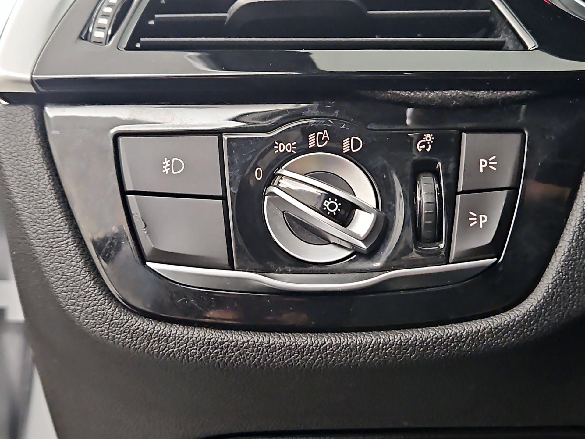 Thumbnail: 2018 BMW 5 Series - 13