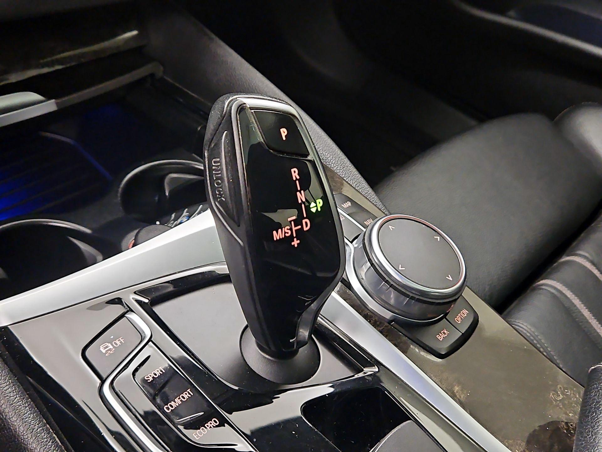 Thumbnail: 2018 BMW 5 Series - 18