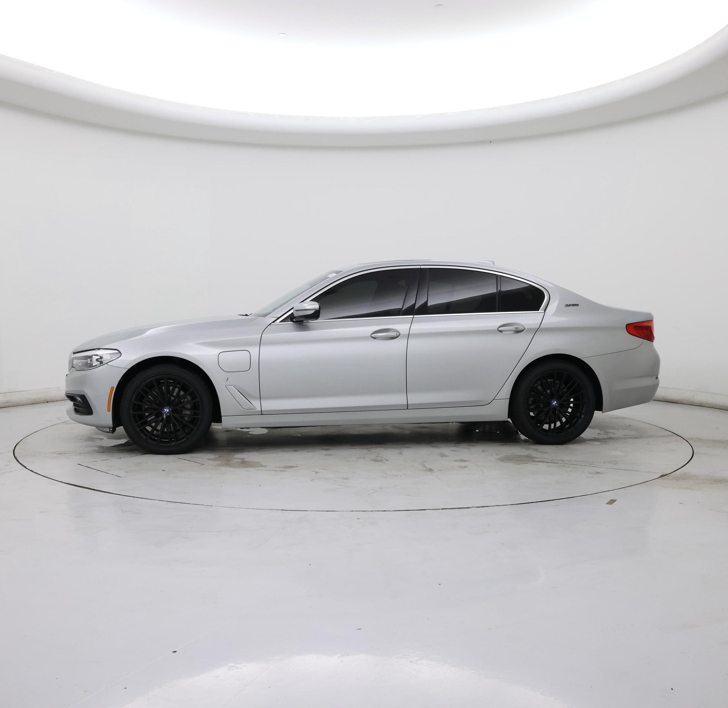 Thumbnail: 2018 BMW 5 Series - 3