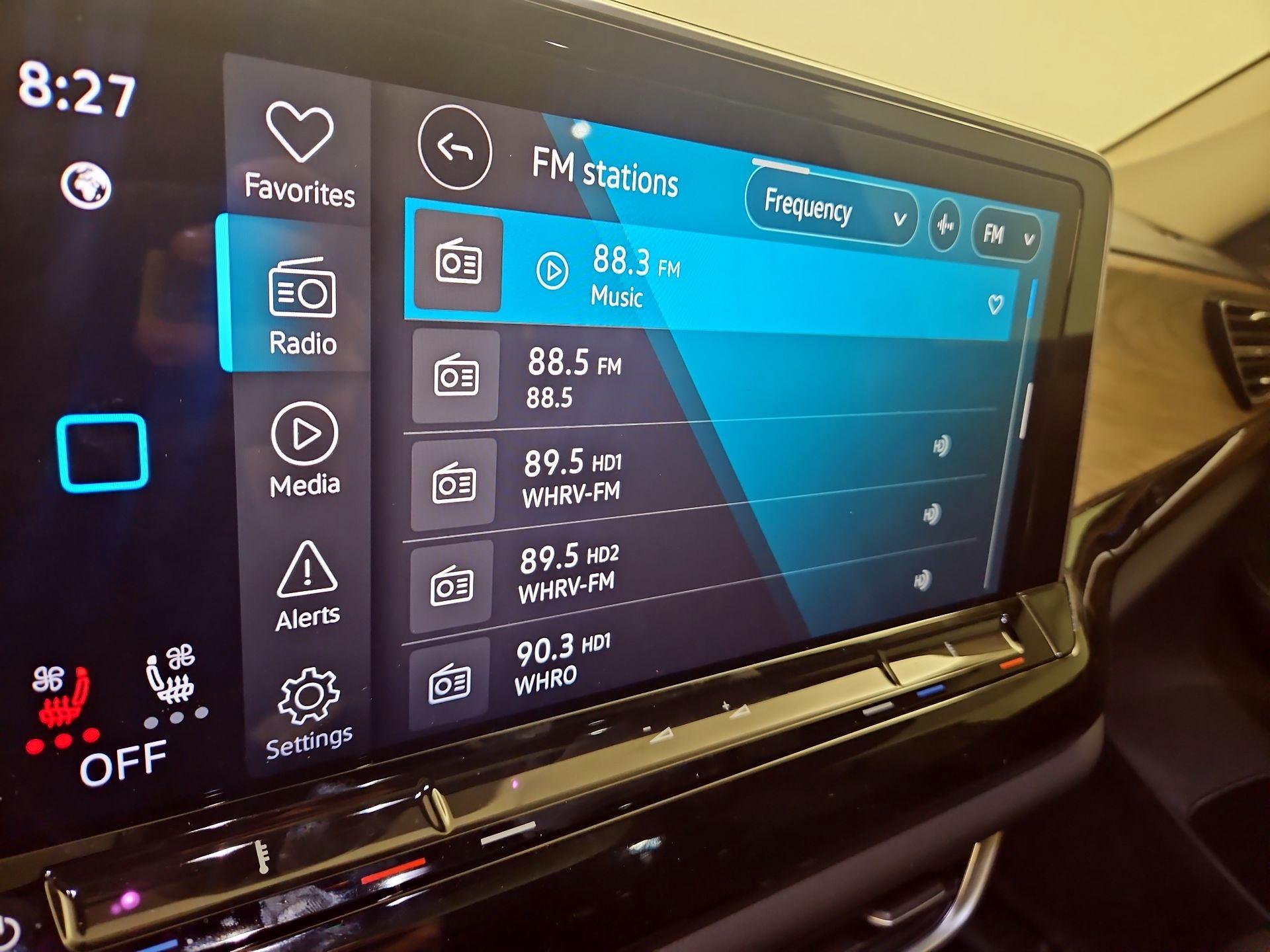 Thumbnail: 2024 Volkswagen Atlas - 15